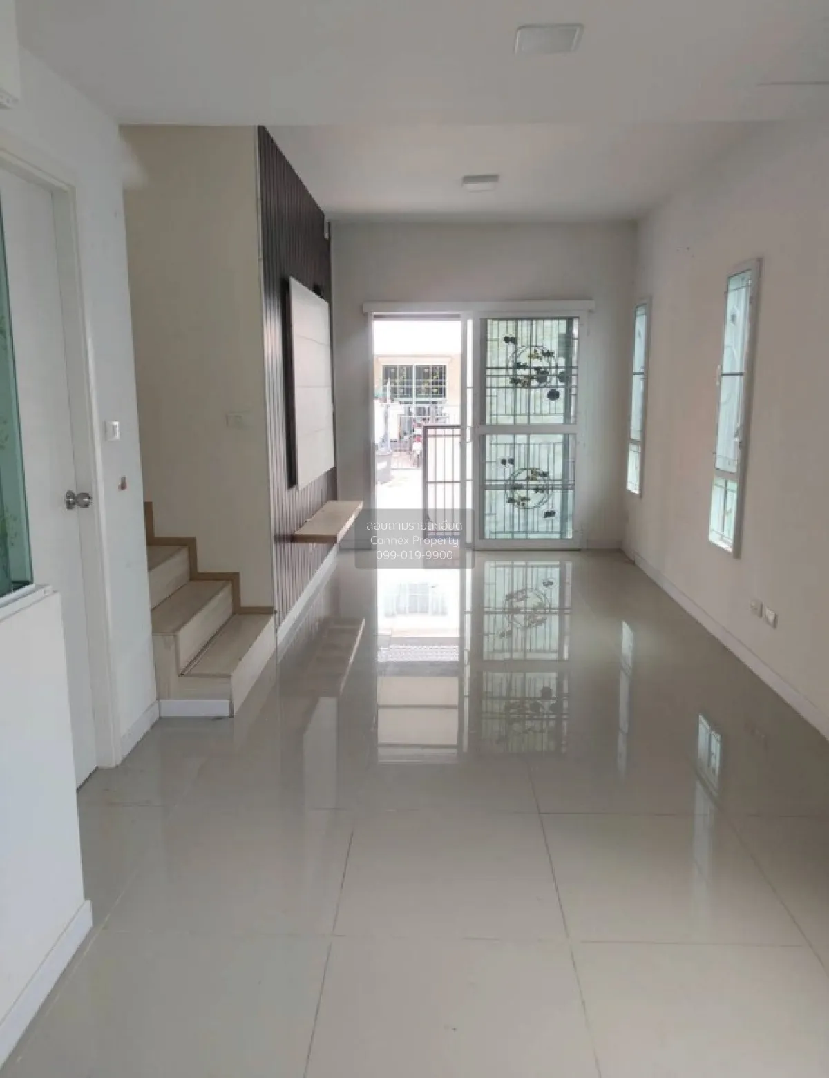 For Sale Townhouse/Townhome  , Baan Pruksa Teparak - Mueang Mai P 2