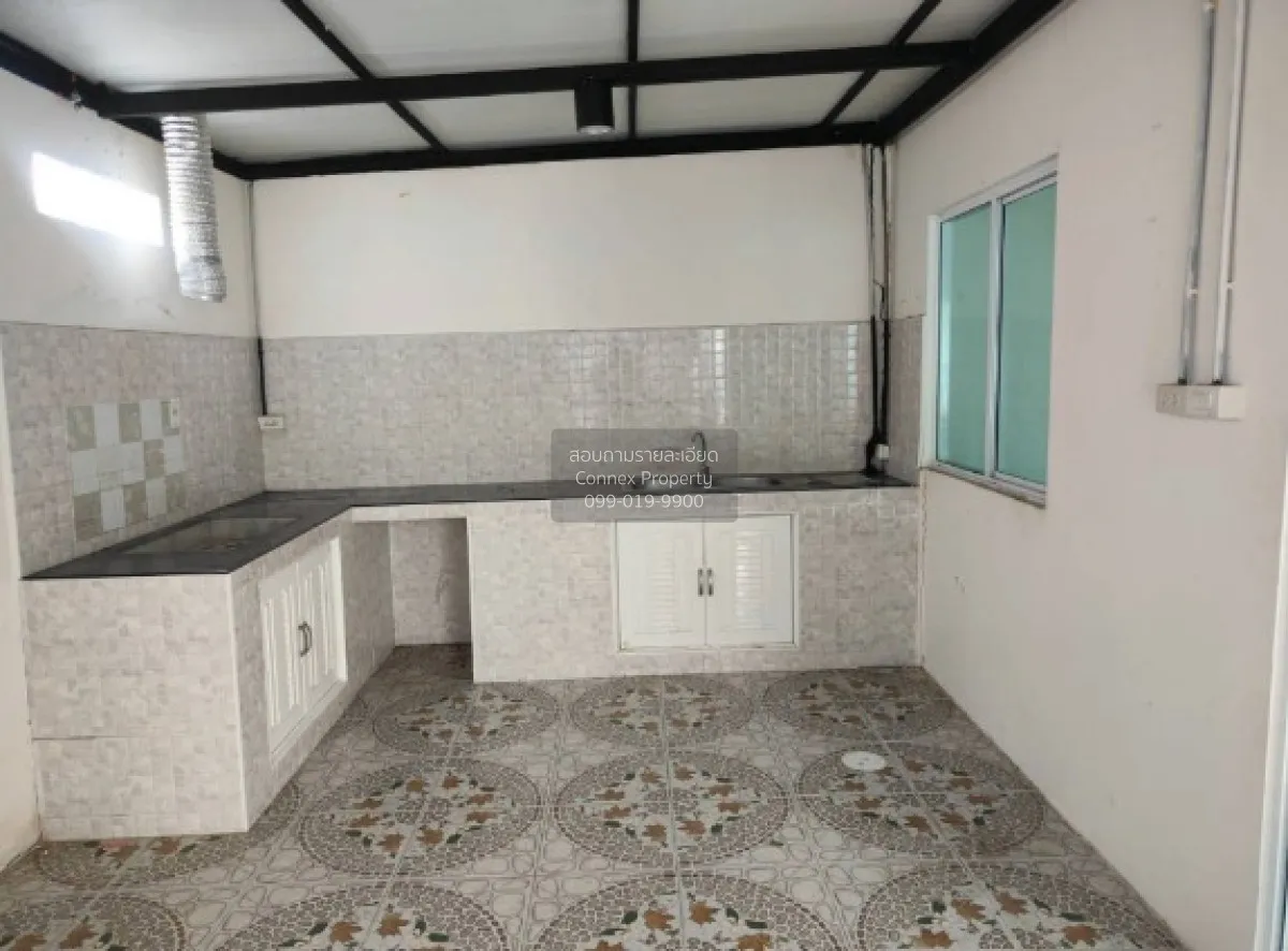 For Sale Townhouse/Townhome  , Baan Pruksa Teparak - Mueang Mai P 3