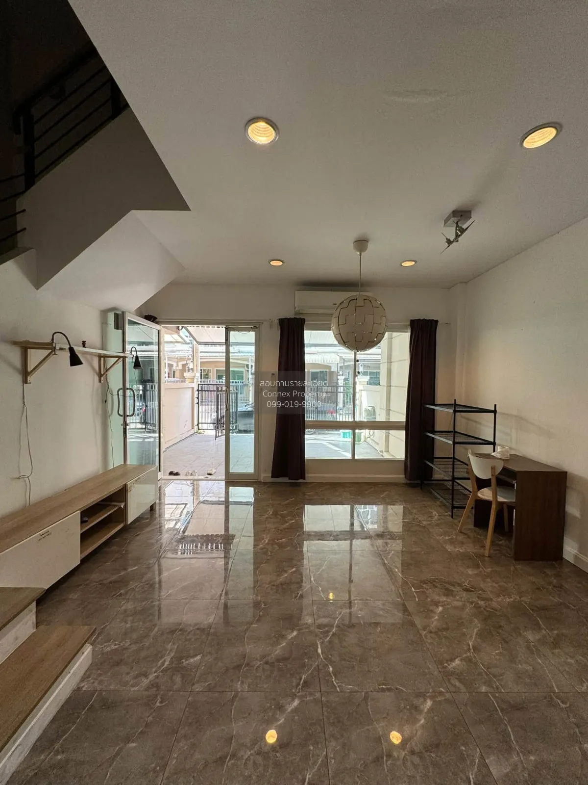 For Rent Townhouse/Townhome  , Grand De Ville Srinakarin , Nong B