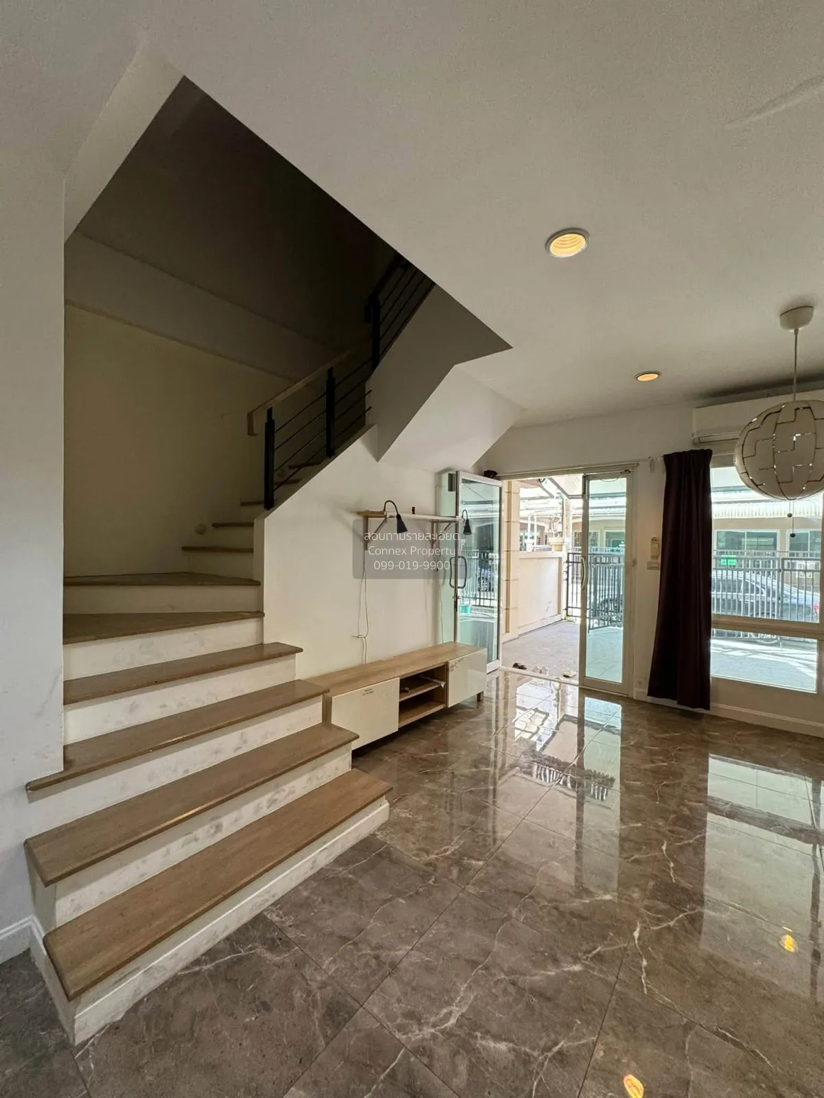 For Rent Townhouse/Townhome  , Grand De Ville Srinakarin , Nong B