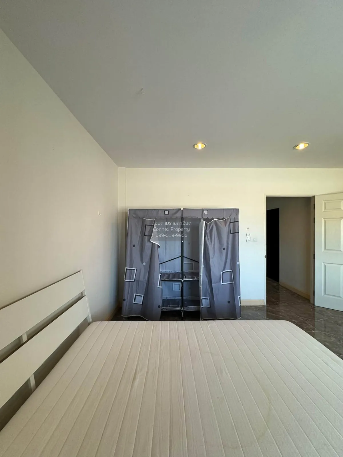 For Rent Townhouse/Townhome  , Grand De Ville Srinakarin , Nong B