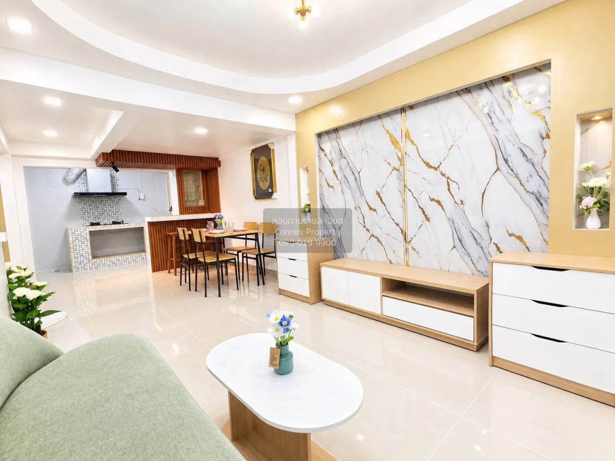 For Sale Townhouse/Townhome  , Baan Khason , newly renovated , No