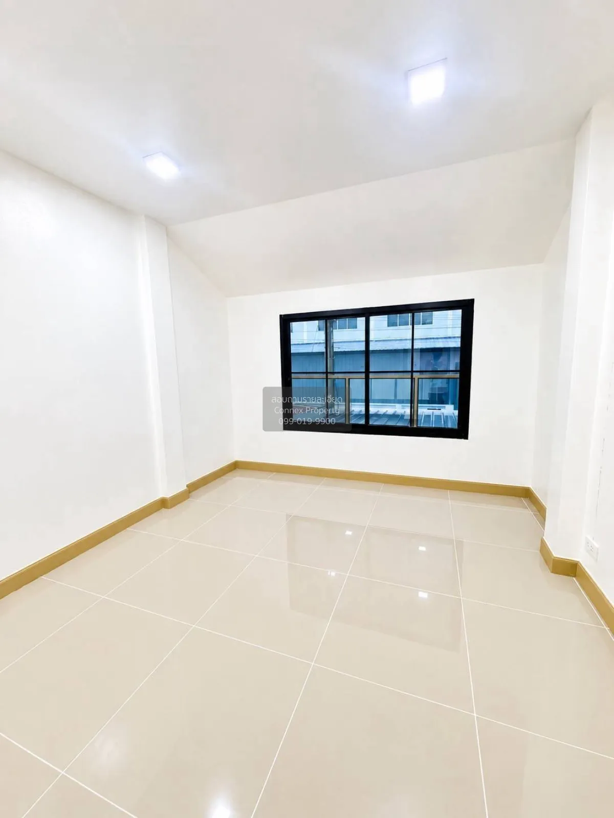 For Sale Townhouse/Townhome  , Baan Khason , newly renovated , No