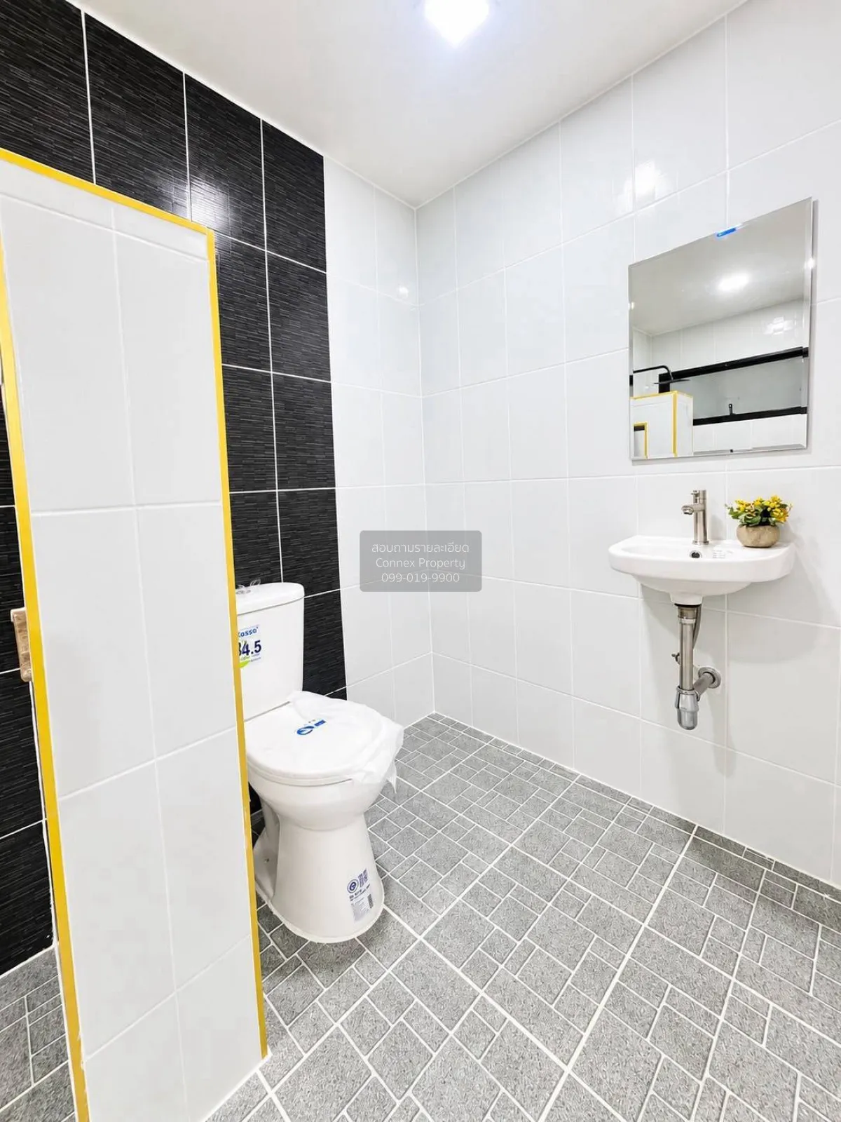 For Sale Townhouse/Townhome  , Baan Khason , newly renovated , No