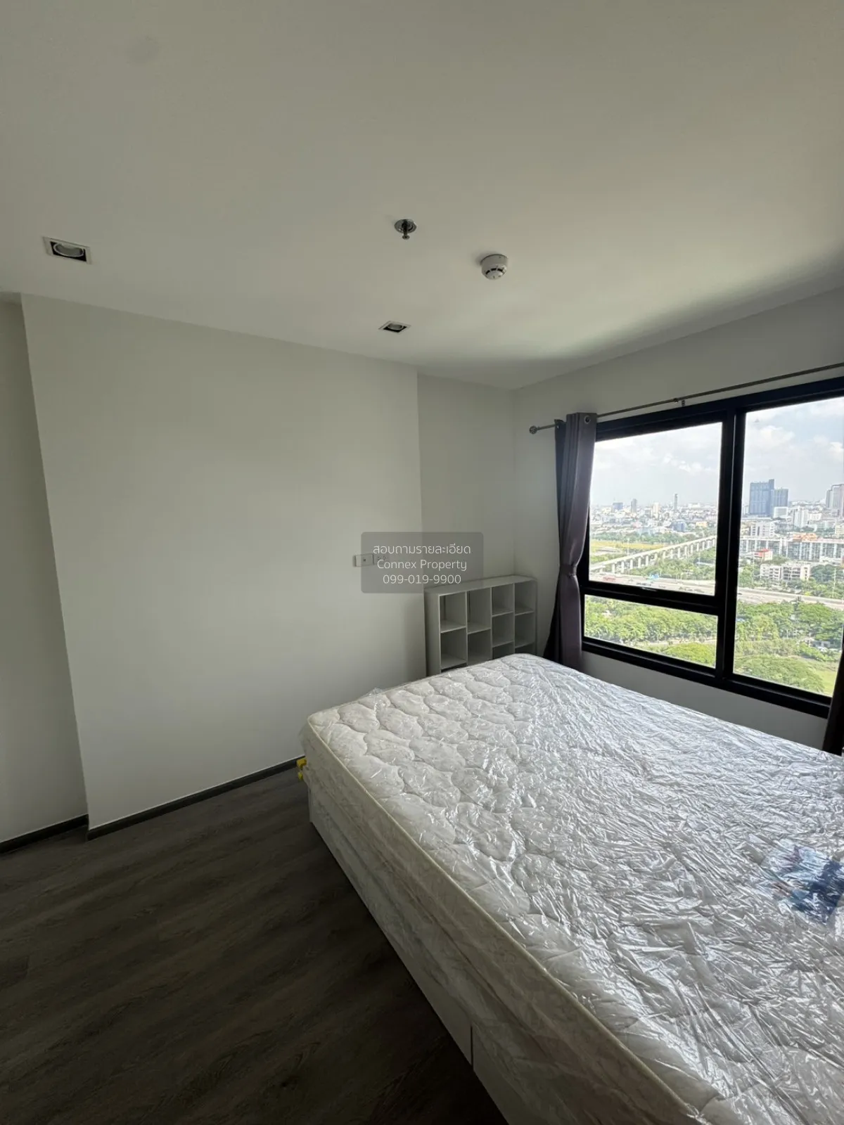 For Rent Condo , Rich Park Triple Station , high floor , ARL-Hua  2
