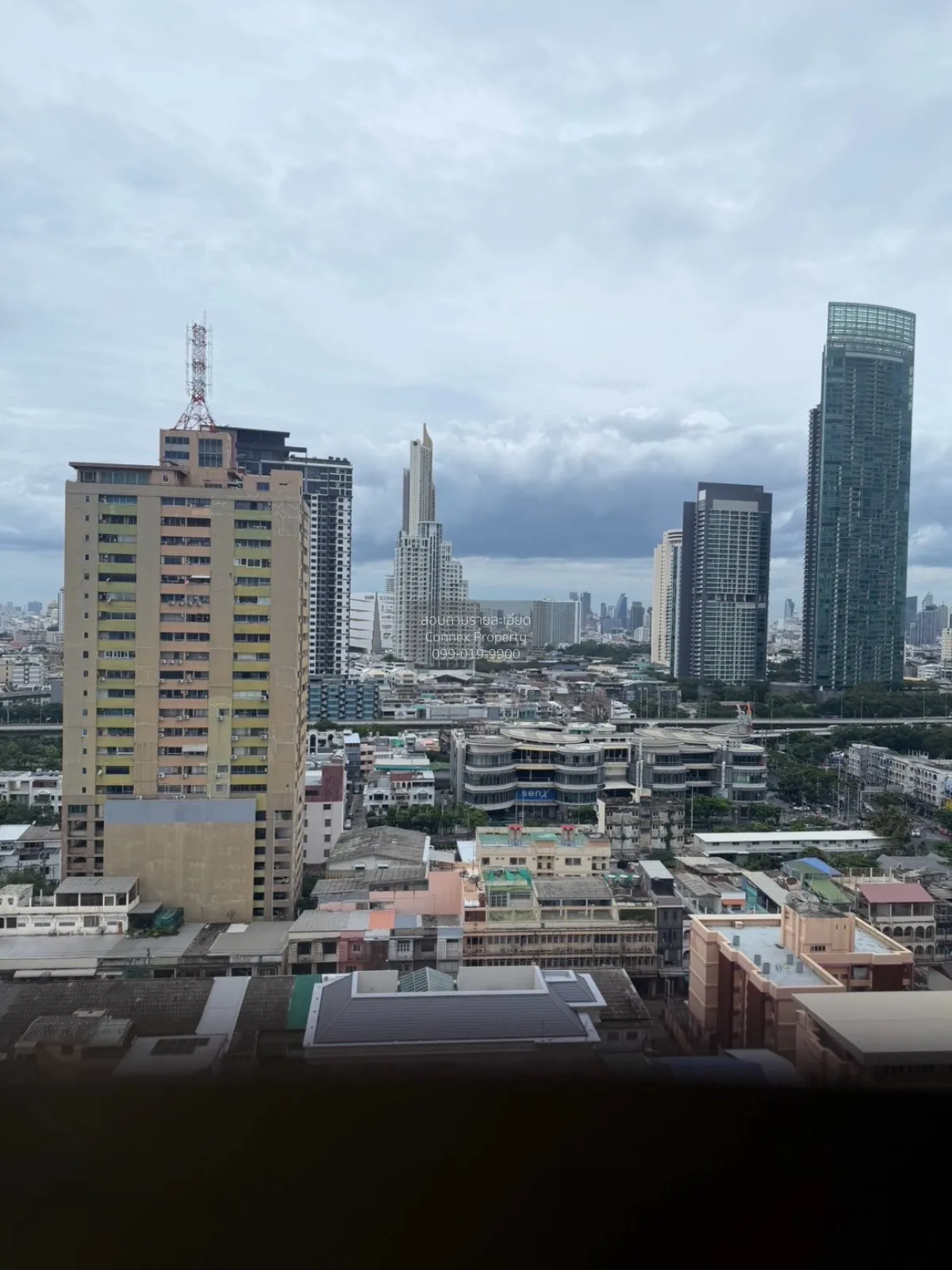 ขายคอนโด  ไลฟ์ เจริญนคร - สาทร ห้องมุม หน้ากว้าง รีโนเวทใหม่ บางล