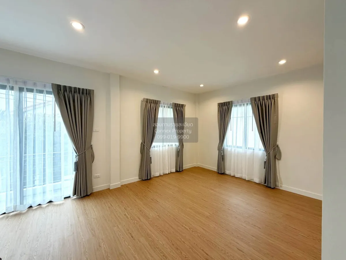 For Sale House , Baan Fah Piyarom Premier Park Rangsit - Lumlukka