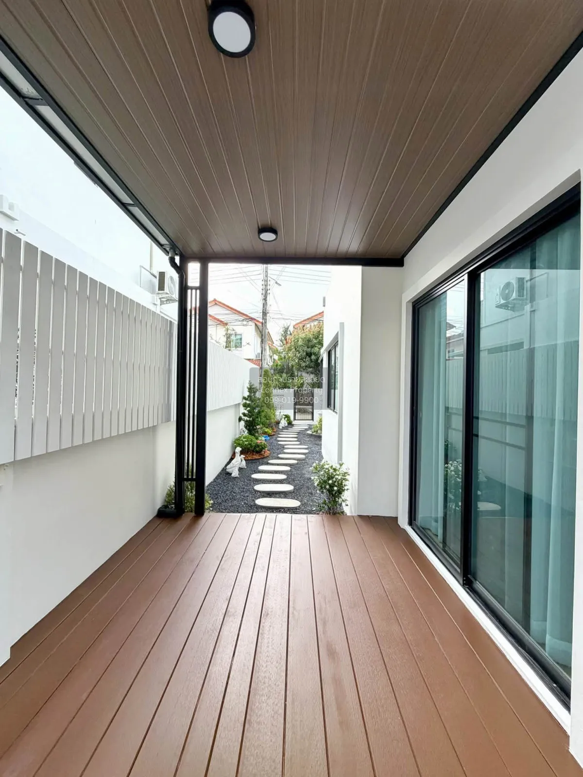 For Sale House , Baan Fah Piyarom Premier Park Rangsit - Lumlukka