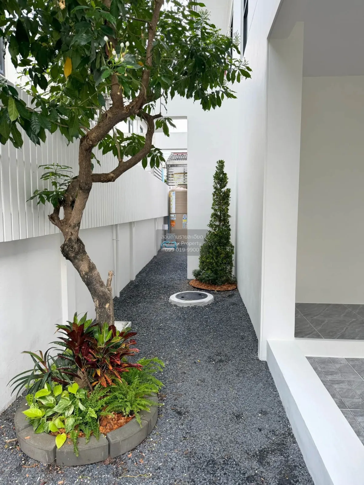 For Sale House , Baan Fah Piyarom Premier Park Rangsit - Lumlukka