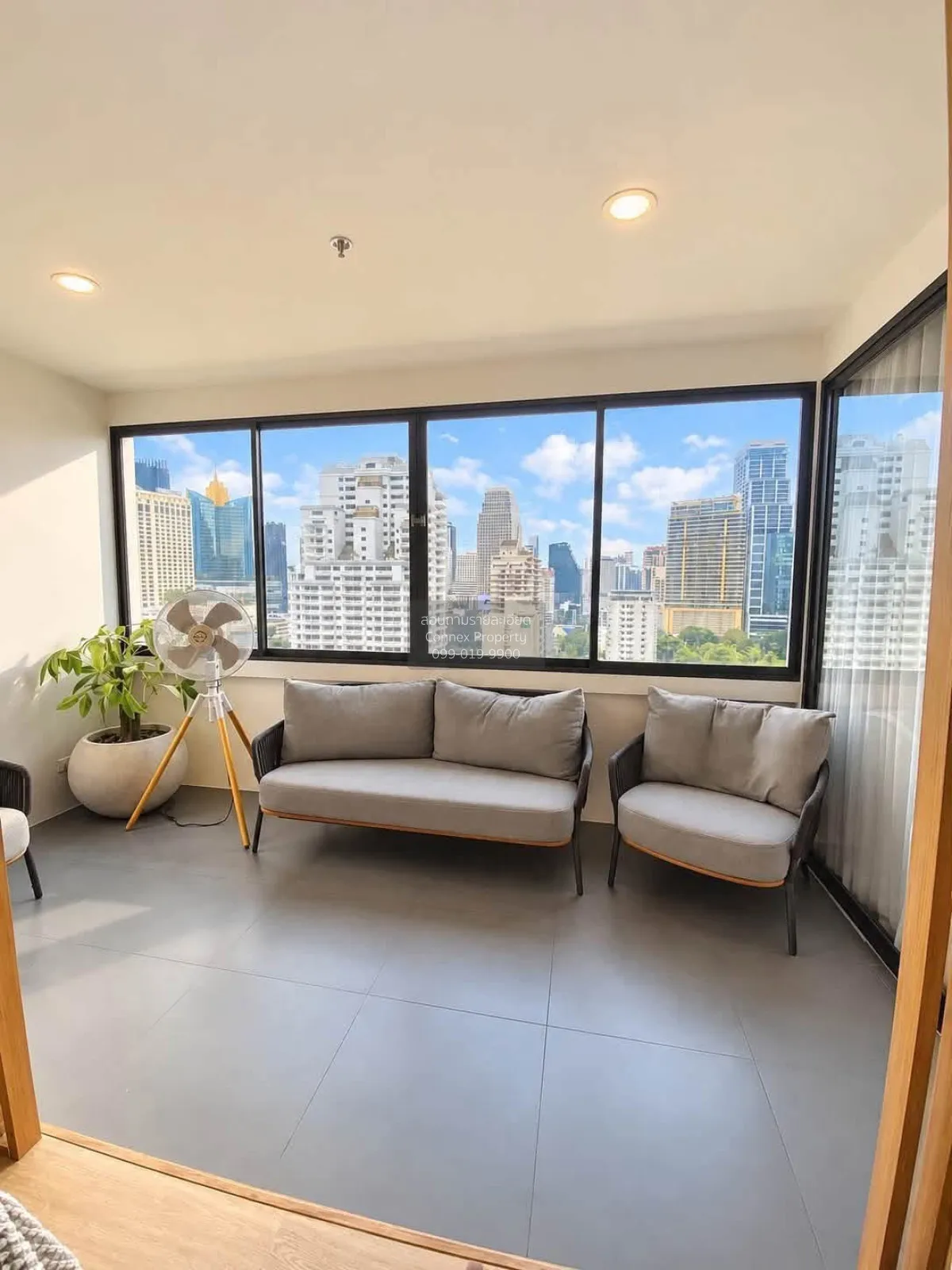 For Rent Condo , Lake Green , nice view , high floor , Khlong Toe 1