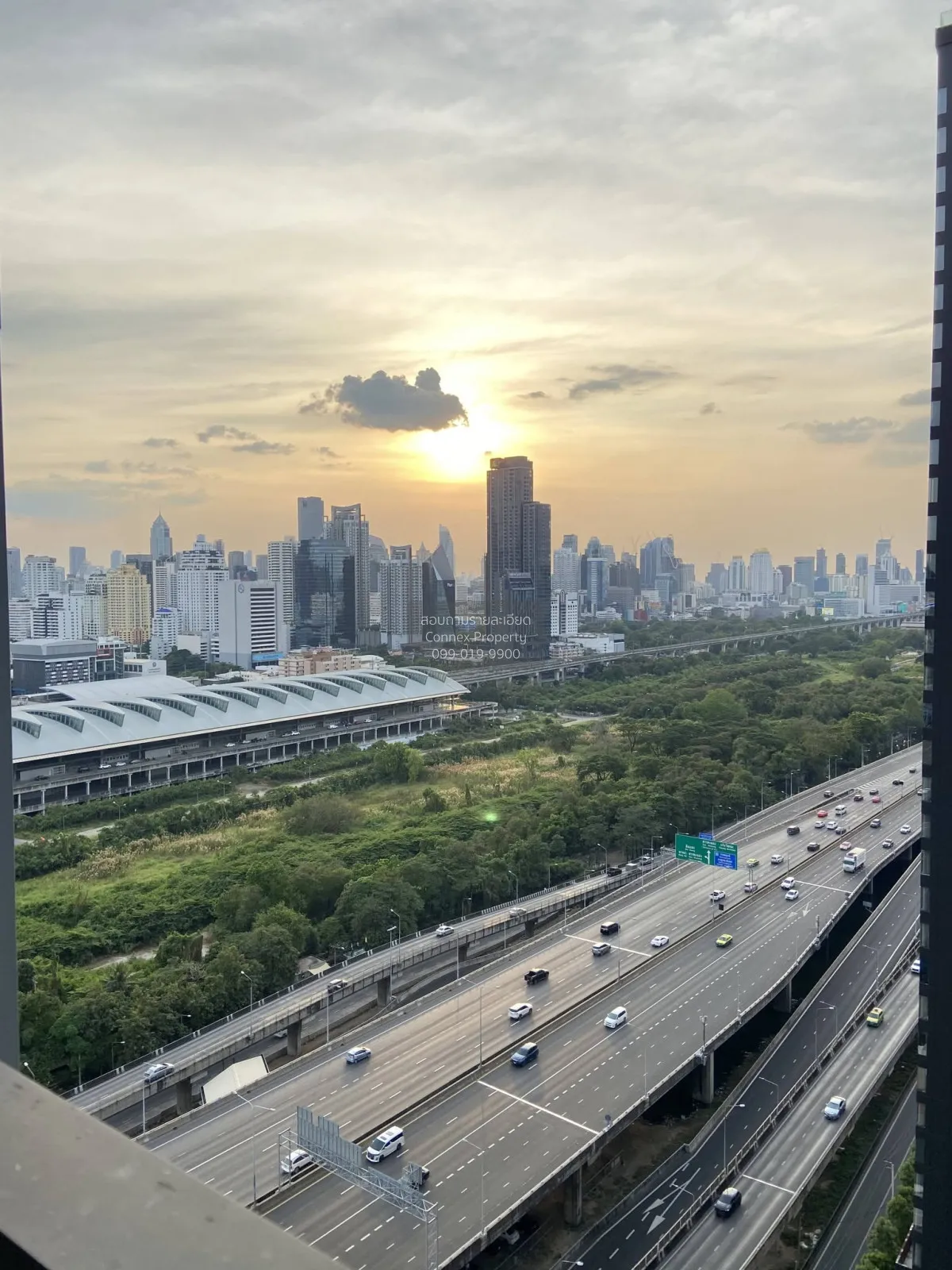 เช่าคอนโด  ชีวาทัย เรสซิเดนซ์ อโศก ดูเพล็กซ์ MRT-พระราม 9 มักกะสั