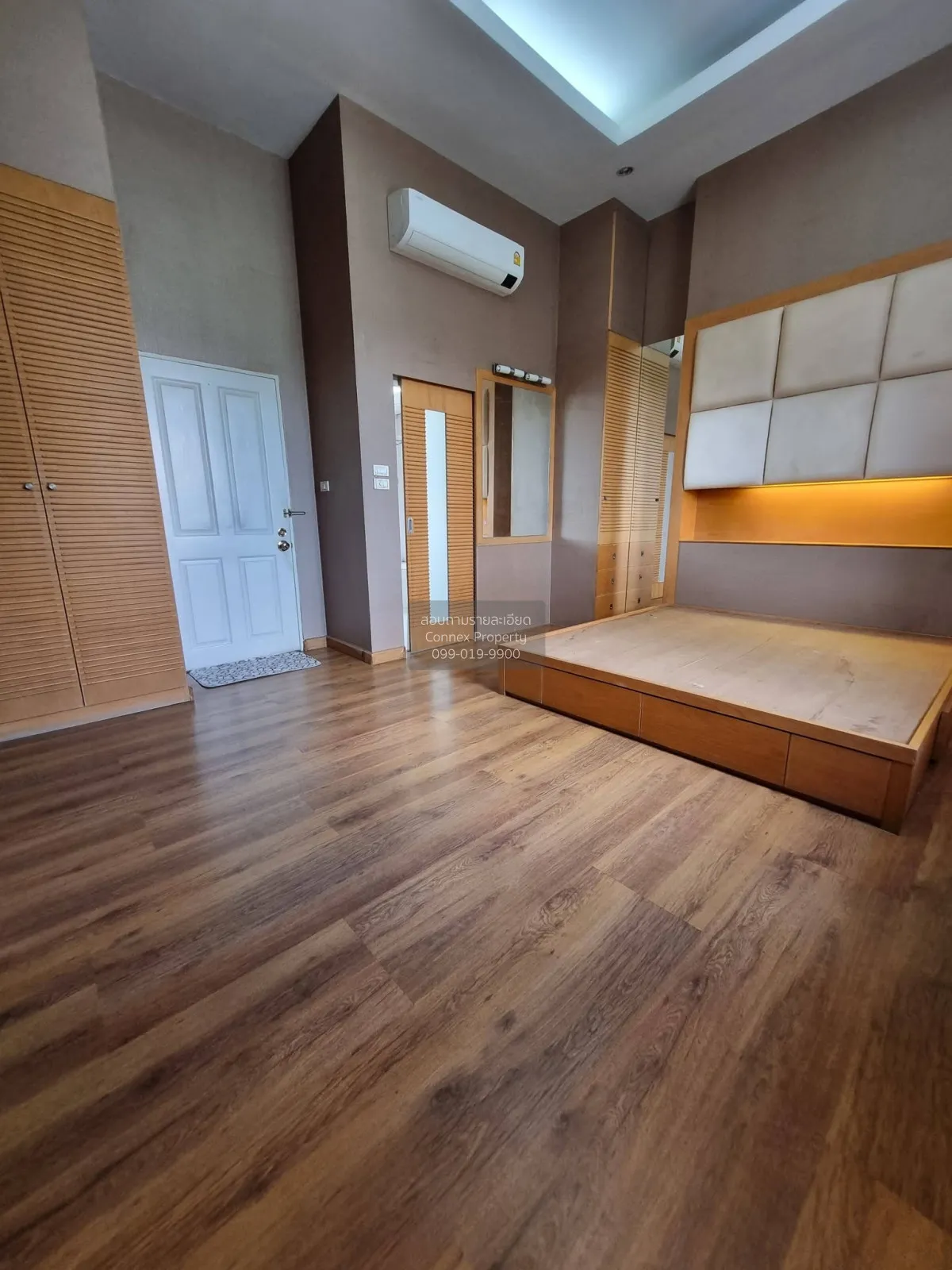 For Rent Townhouse/Townhome  , Baan Klang Muang Ladprao - Yothin  2