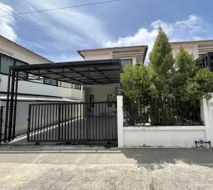 For Sale Single Home Sriracha Chonburi , wide frontage , Surasak , Si Racha , Chon Buri , CX-182035