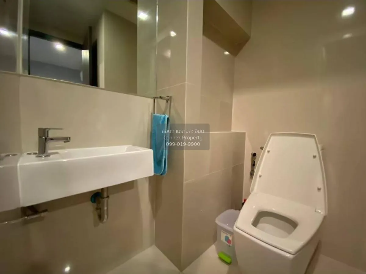 FOR RENT condo , RHYTHM Sukhumvit 44/1 , BTS-Phra Khanong , Phra 
