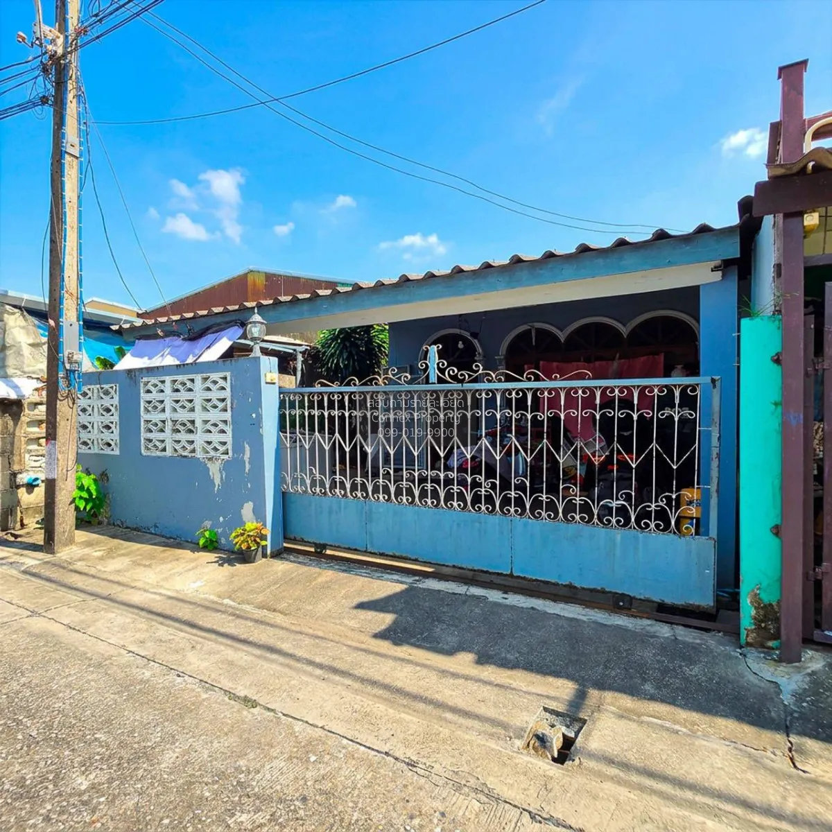 For Sale Single-story townhouse for sale, Soi 6, Koh Sirey , Tala 1