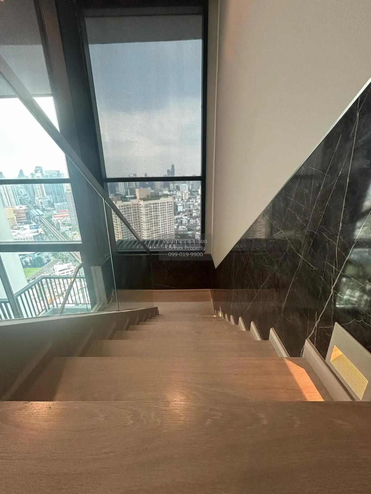 FOR RENT condo , RHYTHM Sukhumvit 44/1 , BTS-Phra Khanong , Phra 