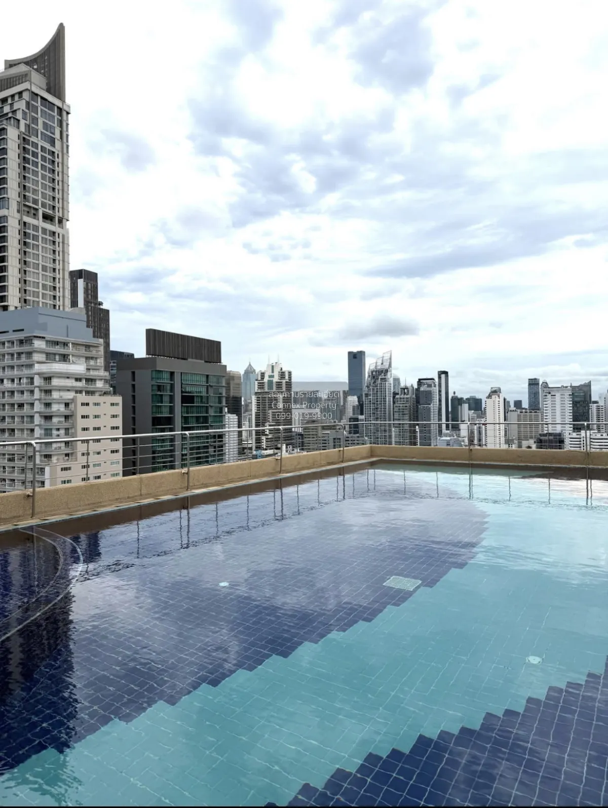 ขายคอนโด  ศุภาลัย พรีเมียร์ เพลส อโศก วิวสวย ชั้นสูง ห้องมุม หน้า