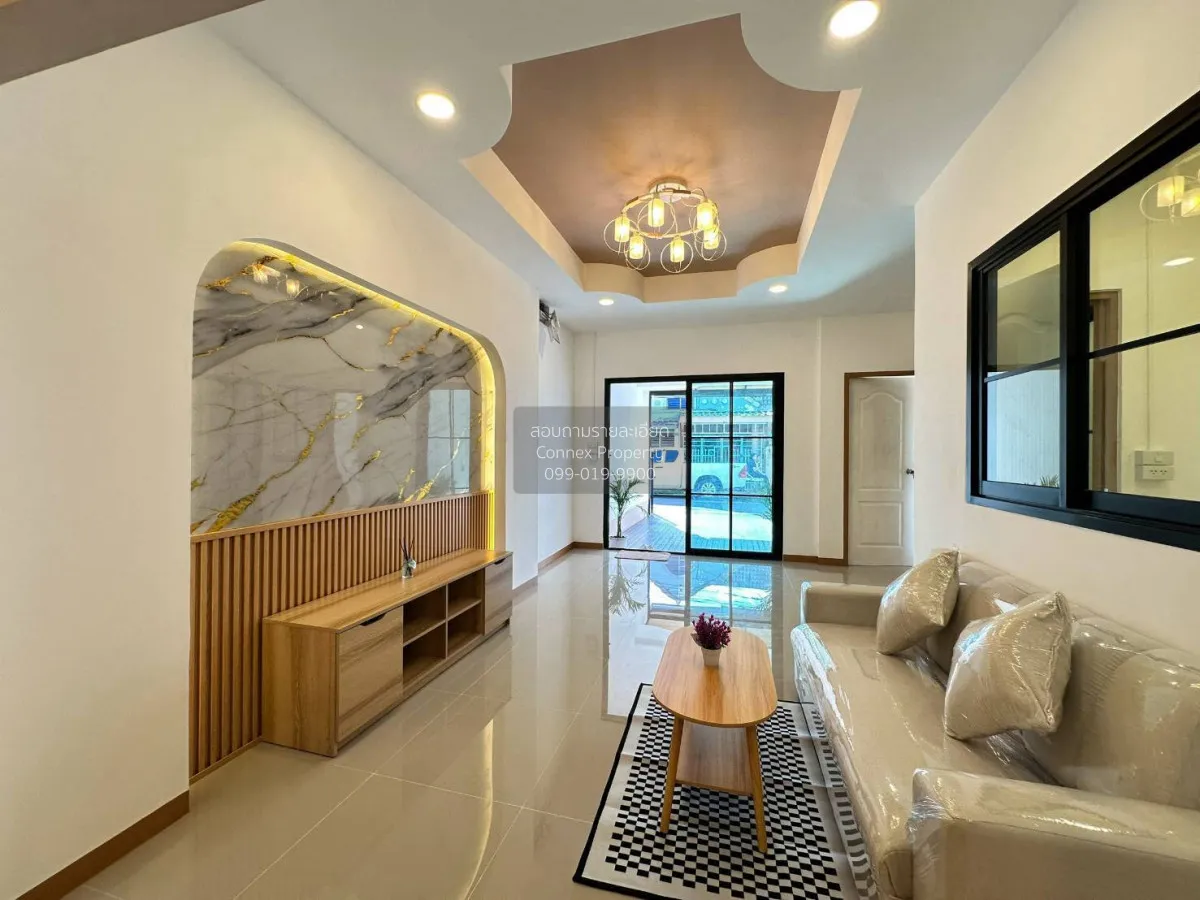 For Sale Townhouse/Townhome  , Baan Rom Ngao Mai , newly renovate