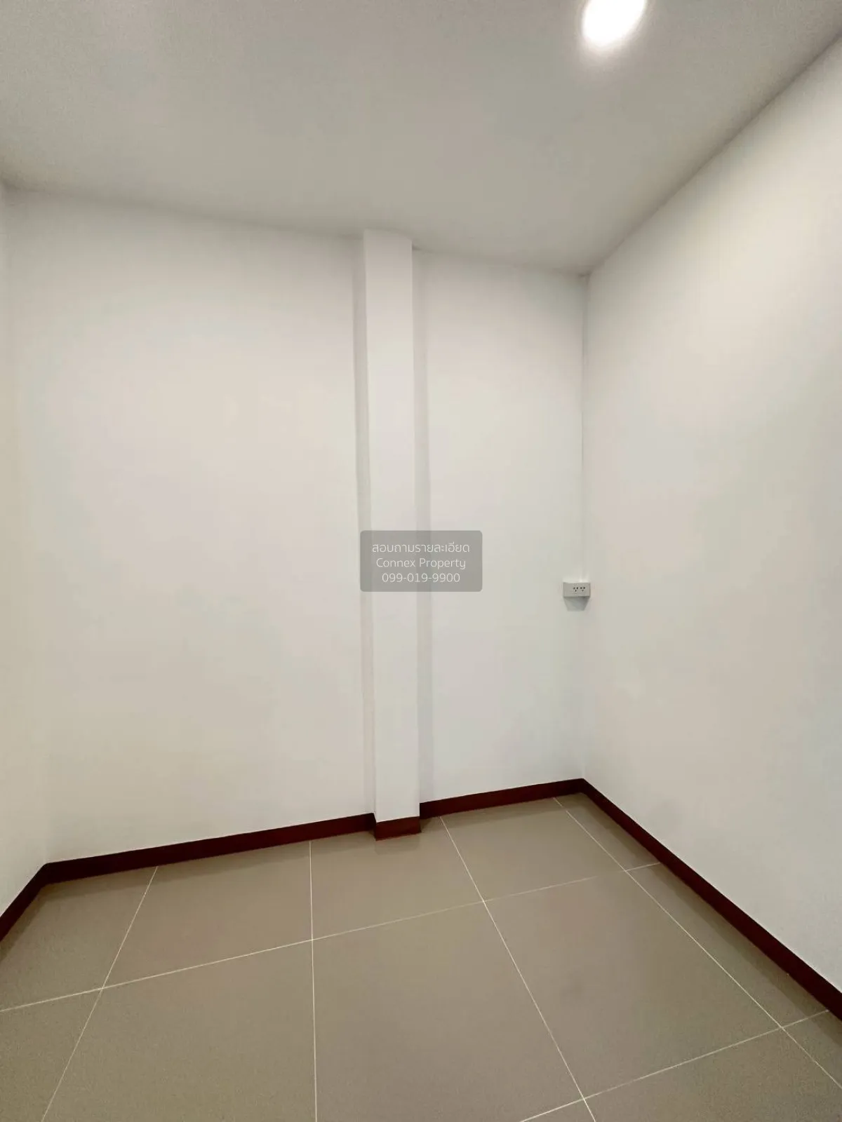 For Sale Townhouse/Townhome  , Baan Rom Ngao Mai , newly renovate
