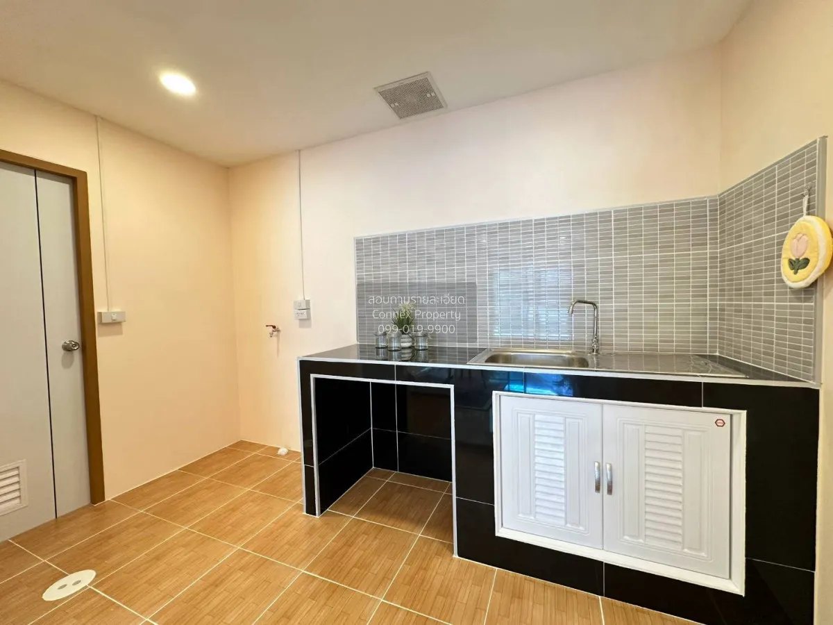 For Sale Townhouse/Townhome  , Baan Rom Ngao Mai , newly renovate