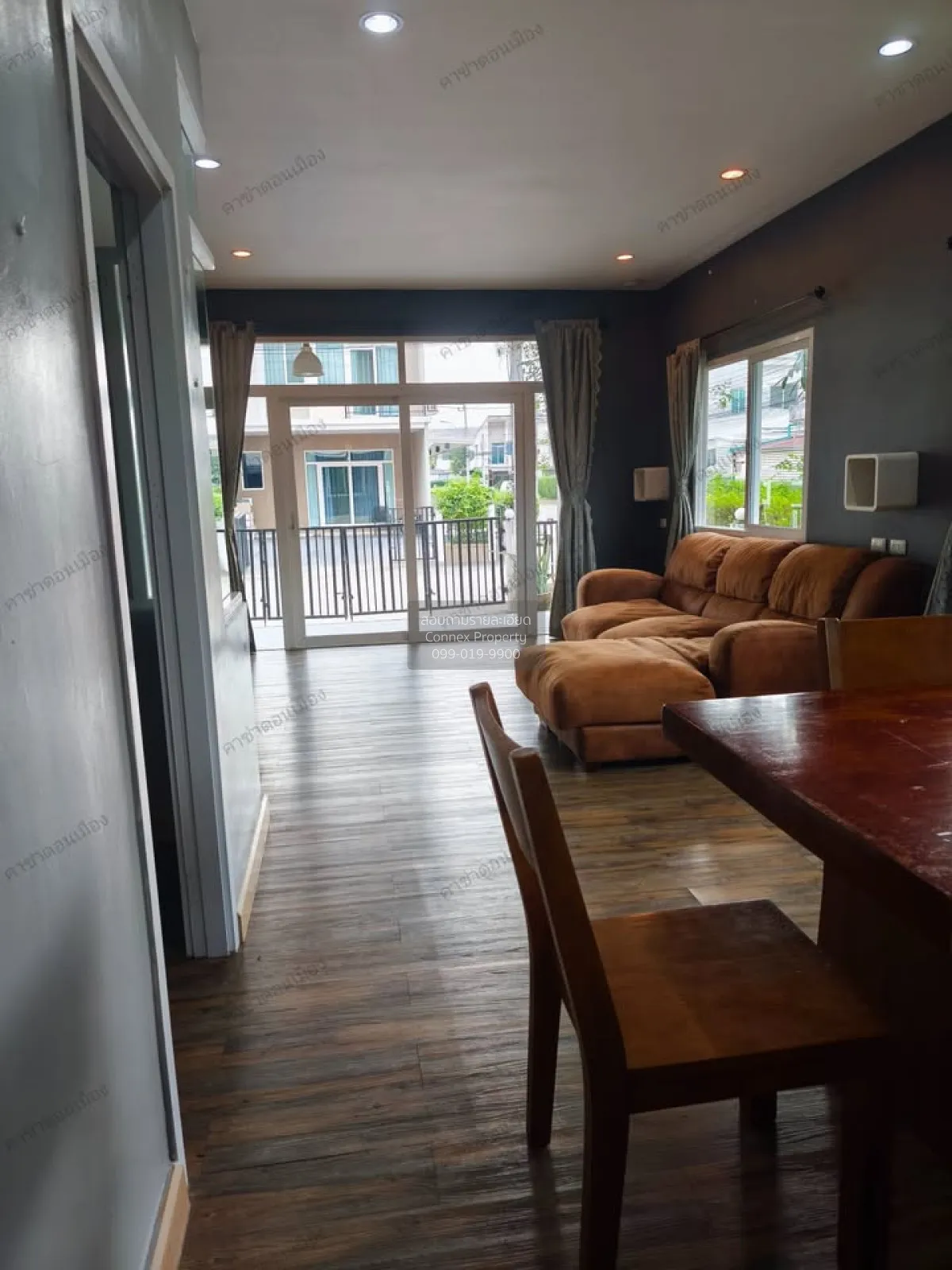 For Sale Townhouse/Townhome  , Casa City Donmuang , corner unit ,