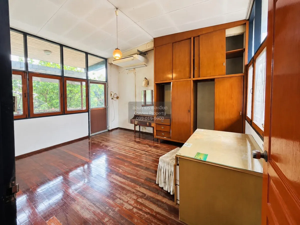 ขายบ้าน  หมู่บ้านพัฒนเวศน์ คลองตันเหนือ เขต วัฒนา กรุงเทพ CX-1824