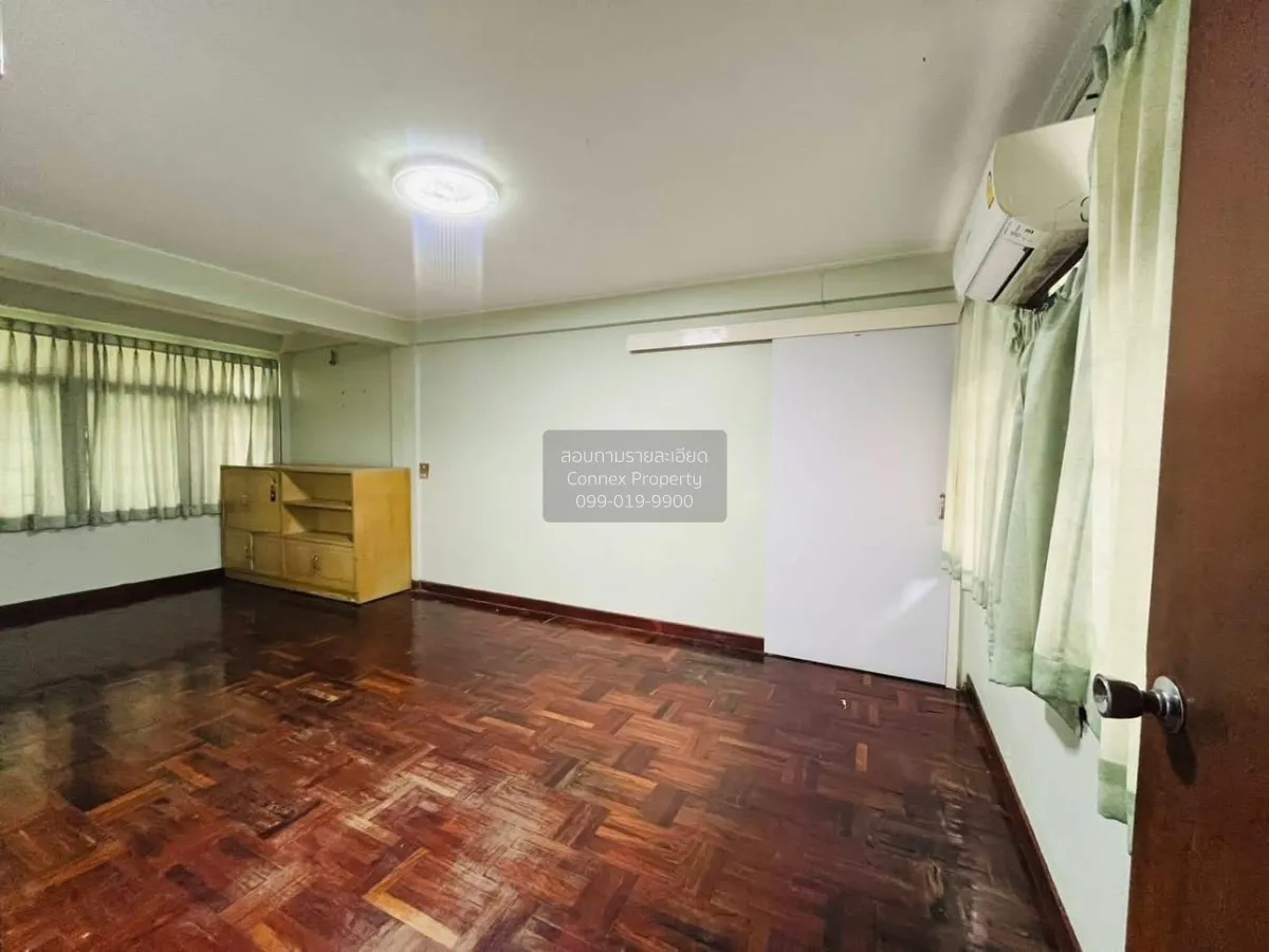 ขายบ้าน  หมู่บ้านพัฒนเวศน์ คลองตันเหนือ เขต วัฒนา กรุงเทพ CX-1824