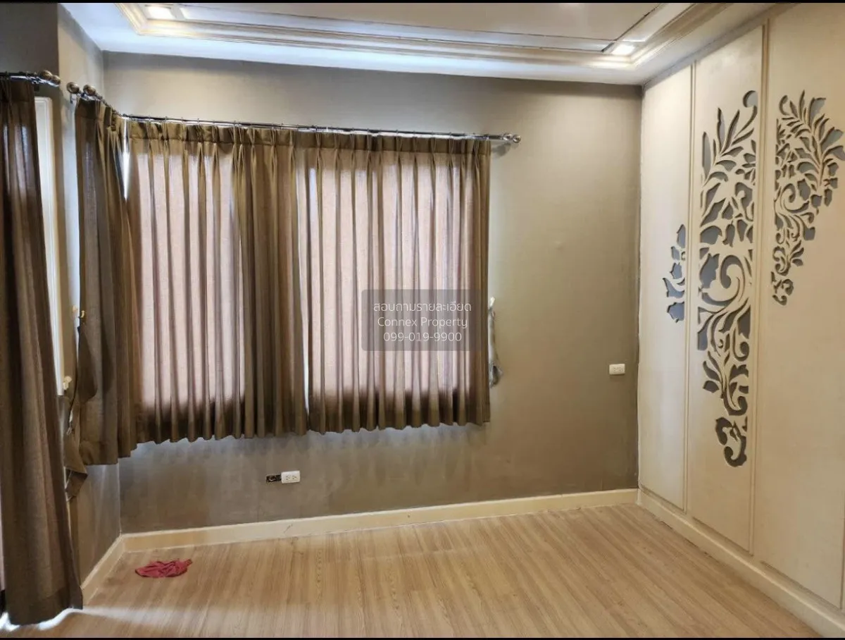For Sale Townhouse/Townhome  , Gusto Phaholyothin - Ramintra , An 1