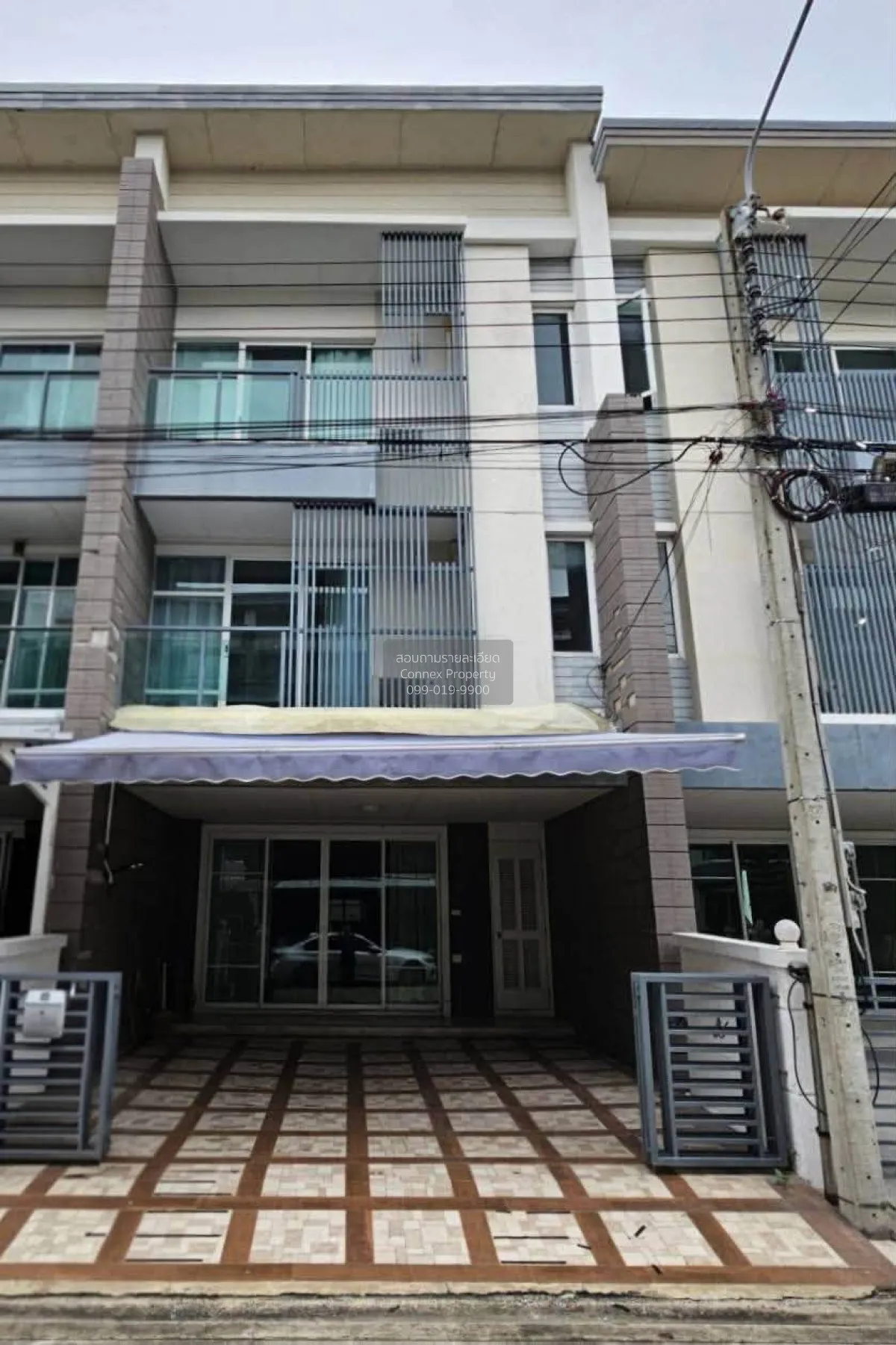 For Rent Townhouse/Townhome  , Town Avenue Srinakarin , MRT-Si Nu 1
