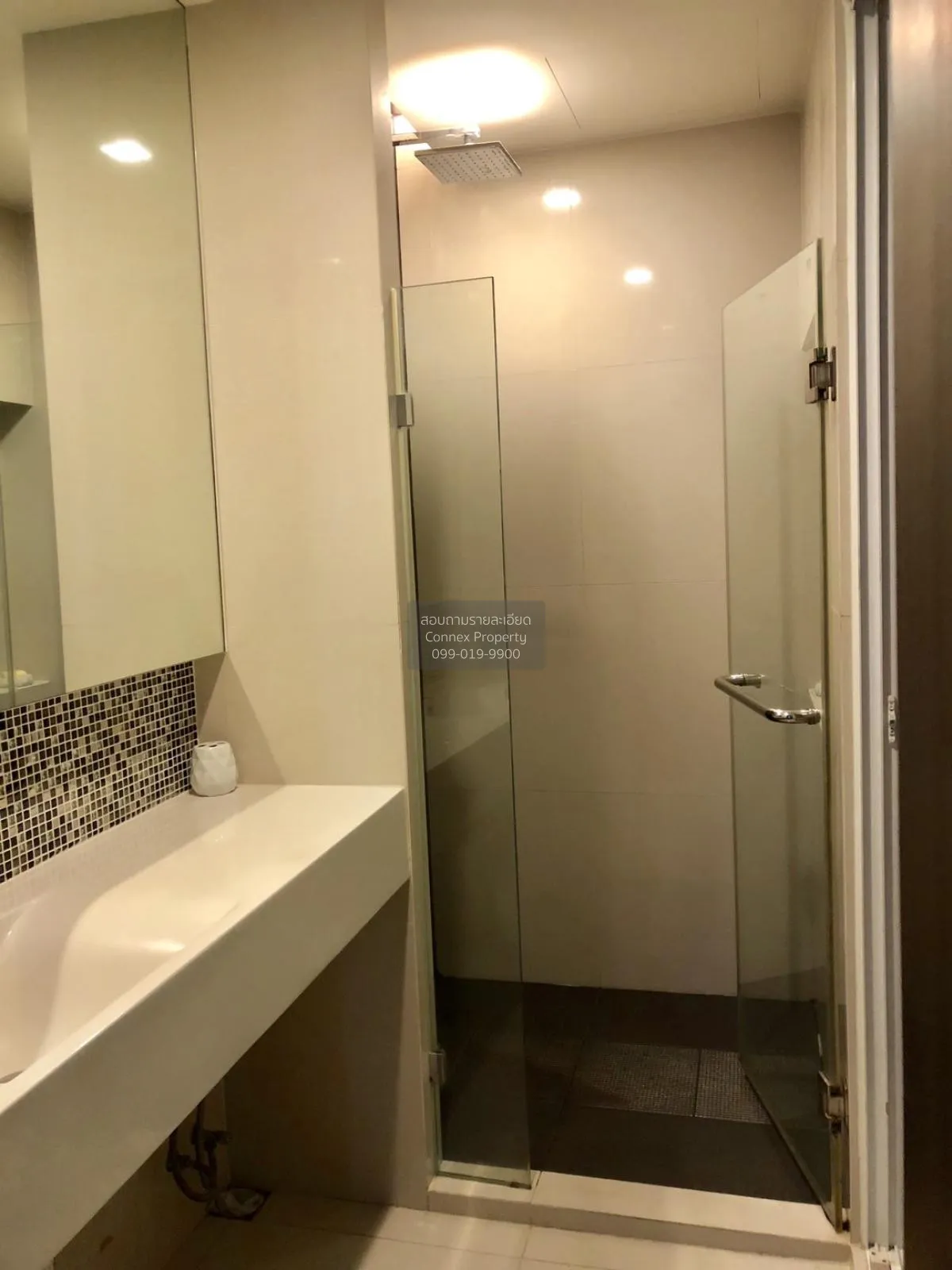 FOR RENT condo , RHYTHM Sukhumvit 44/1 , BTS-Phra Khanong , Phra 