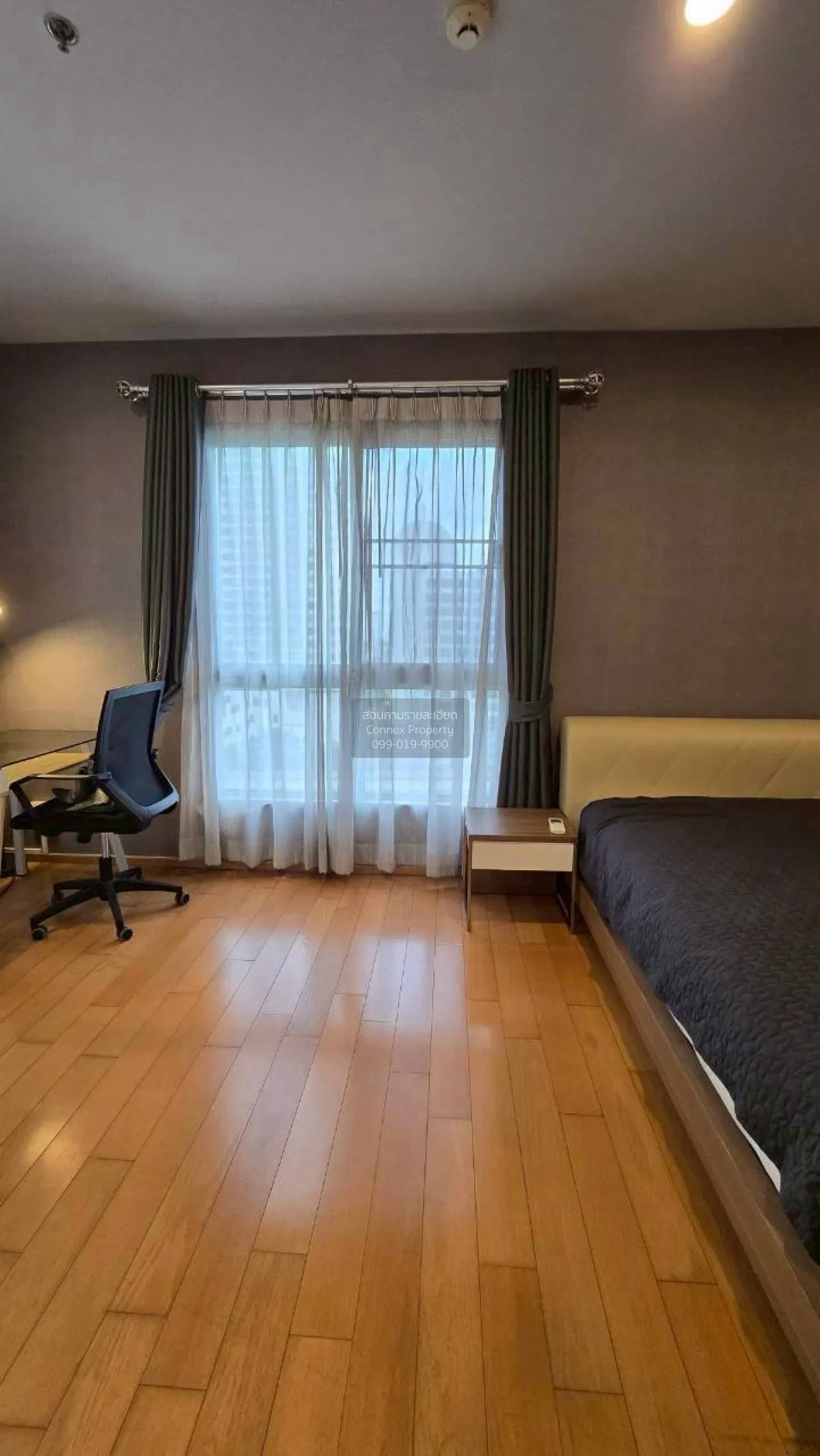 For Sale Condo , Hive Taksin , corner unit , BTS-Wongwian Yai , K