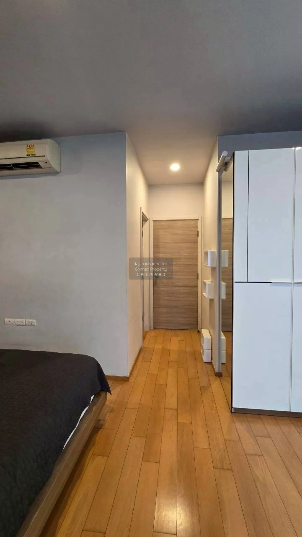 For Sale Condo , Hive Taksin , corner unit , BTS-Wongwian Yai , K