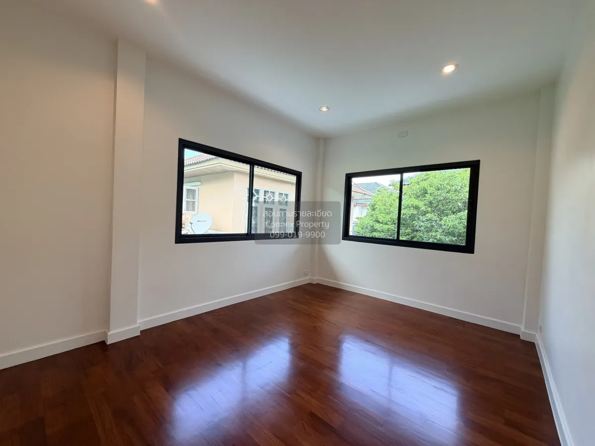 For Sale House , Maneerin Village Rattanathibet , newly renovated