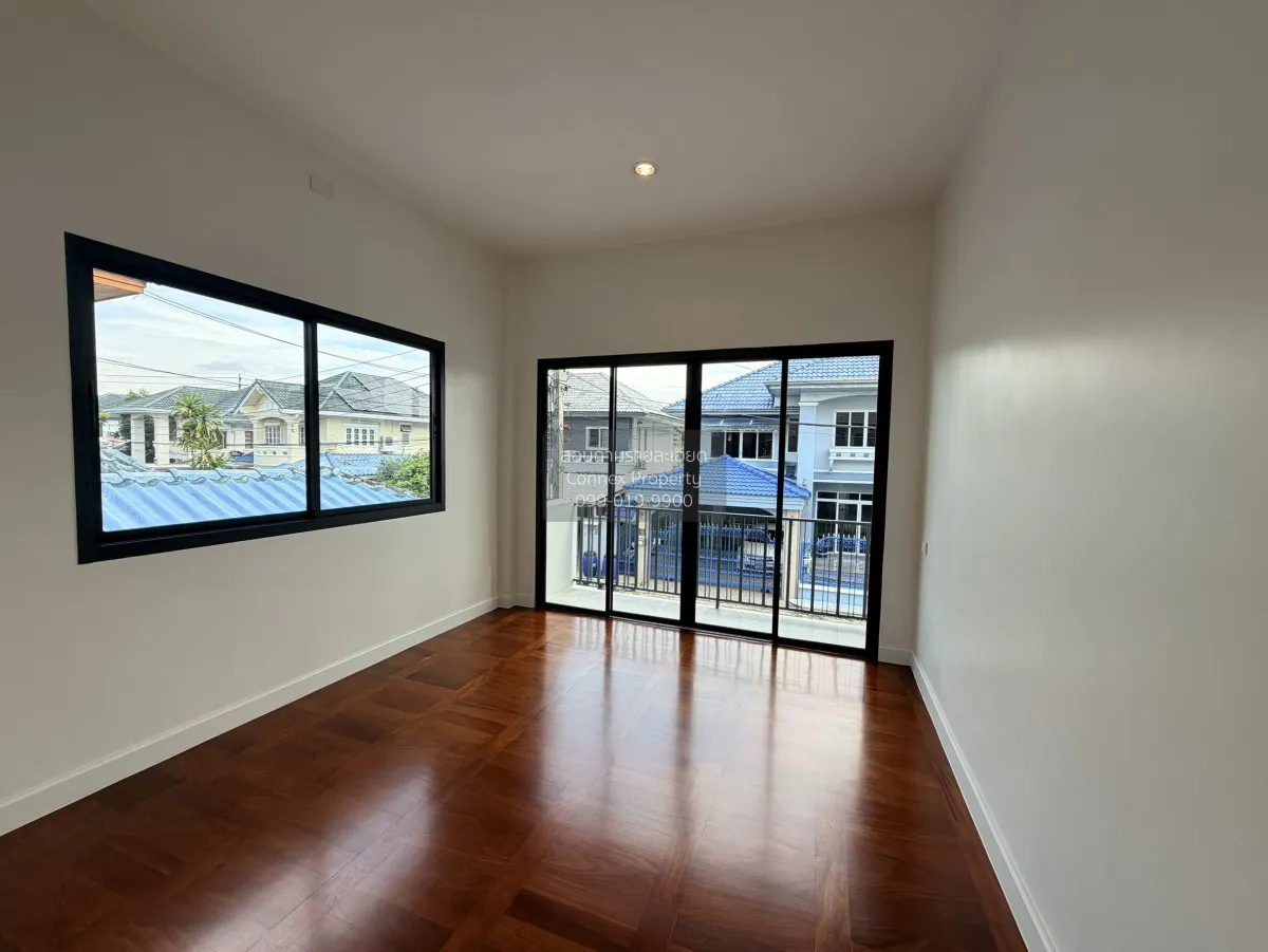 For Sale House , Maneerin Village Rattanathibet , newly renovated