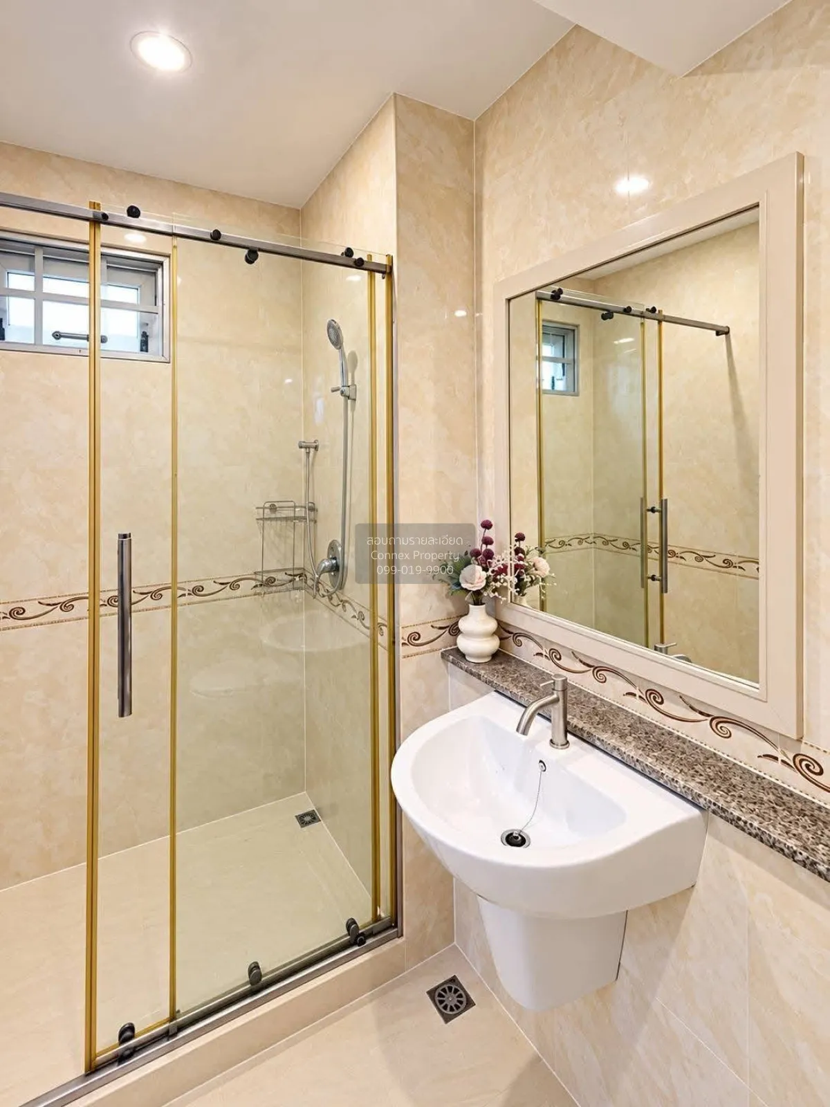 For Sale Townhouse/Townhome  , Dream Place Suanpak 32 , Mahasawat