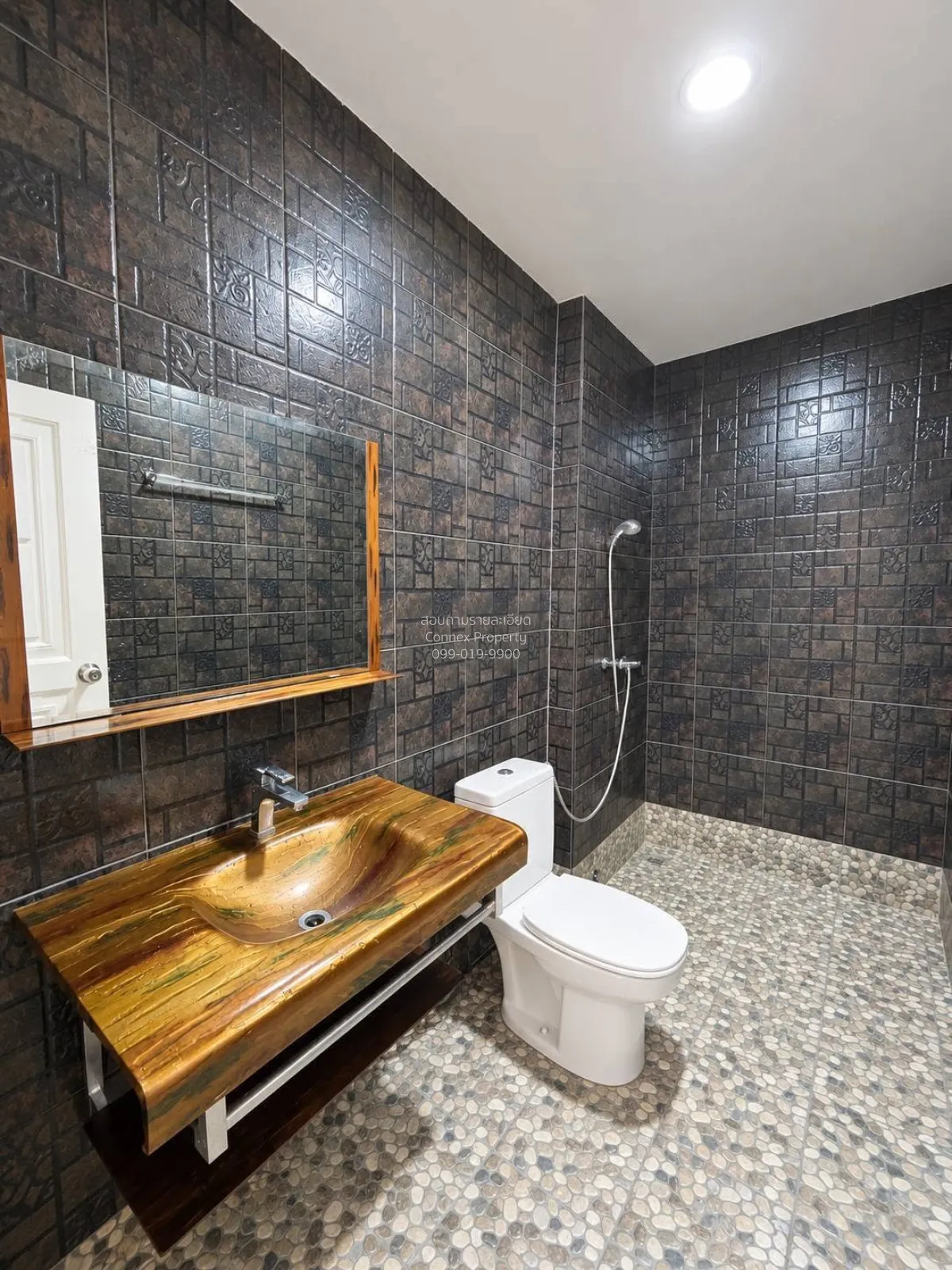 For Sale Townhouse/Townhome  , Phanason City Thep Anusorn , Wichi
