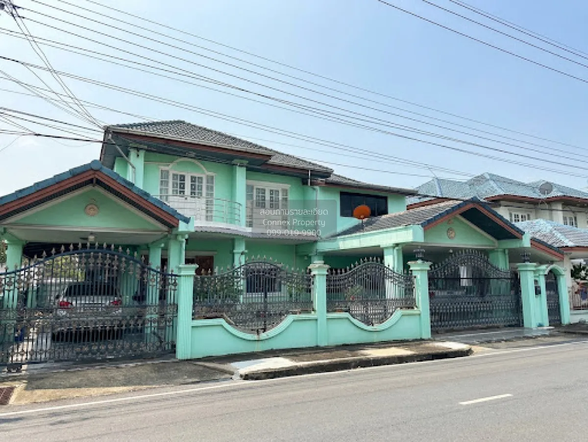 For Sale House , Maneerin Village Rattanathibet , wide frontage , 2
