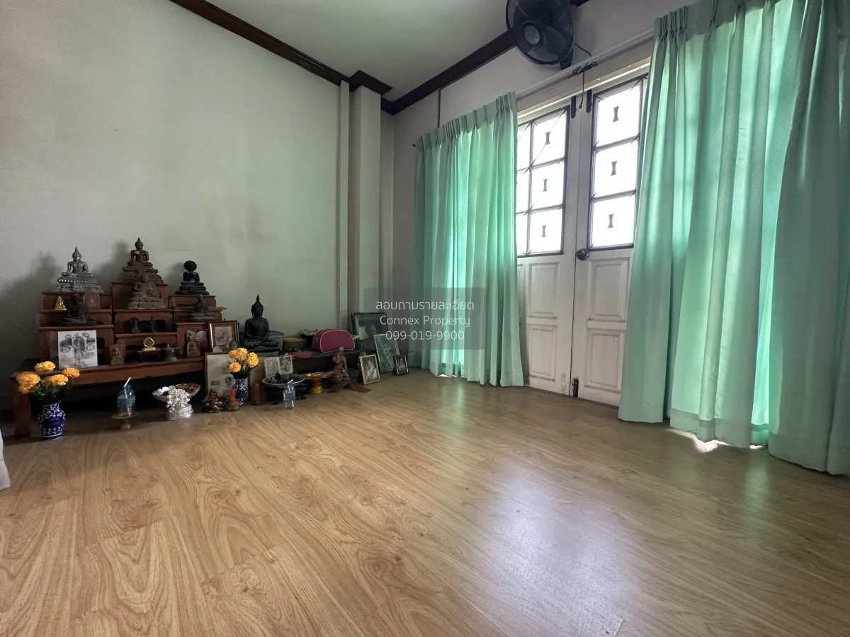 For Sale House , Maneerin Village Rattanathibet , wide frontage ,