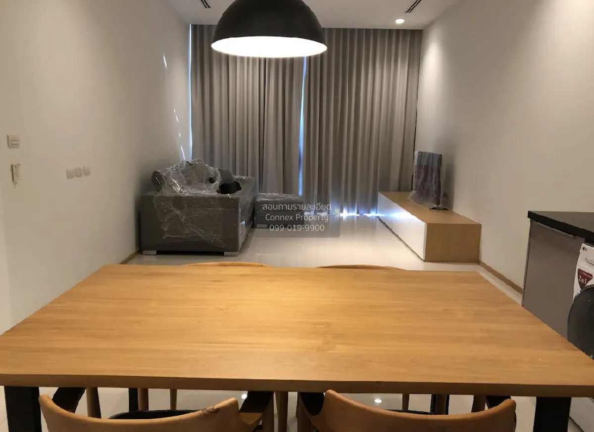 For Rent Condo , Vana Residence Sukhumvit 26 , corner unit , wide 2