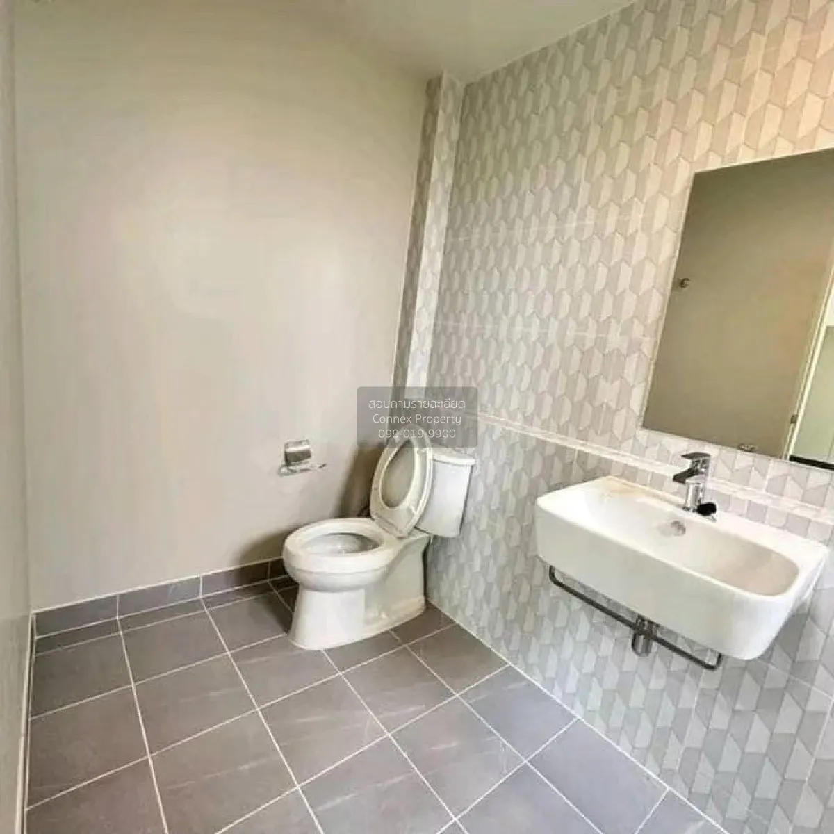 For Rent Townhouse/Townhome  , Baan Klang Muang Ramintra 83 Stati