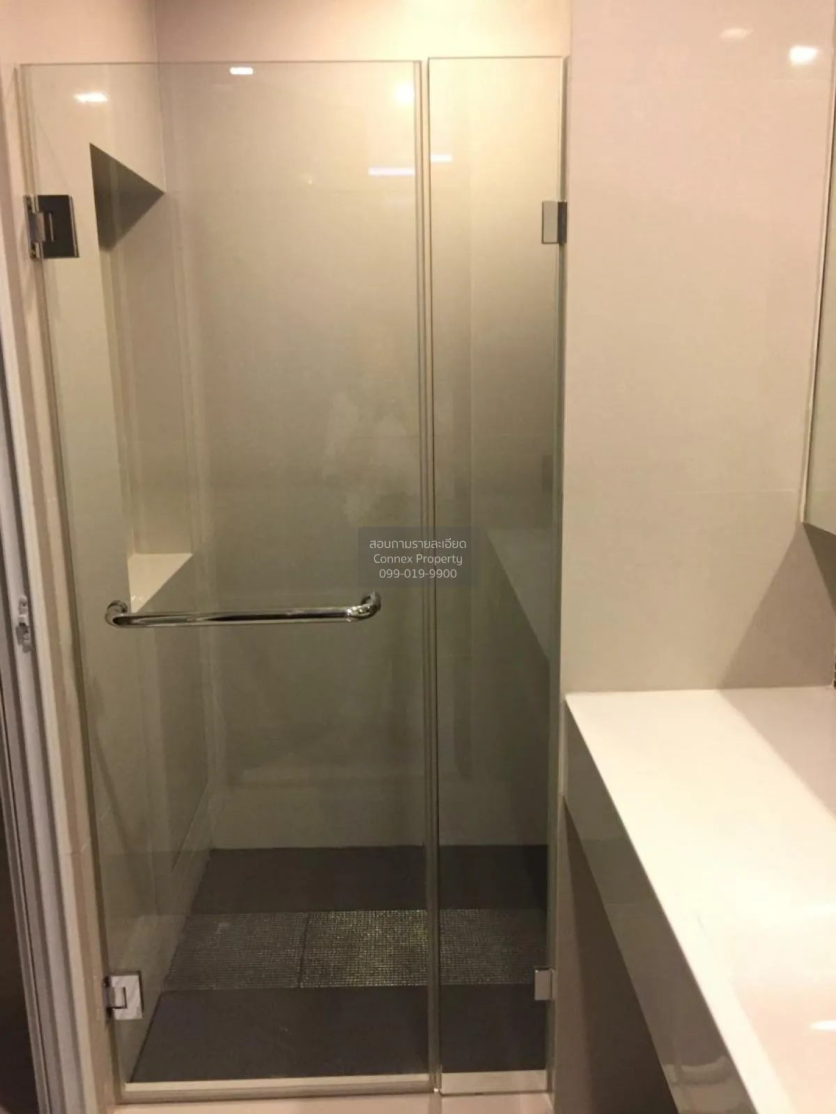 FOR RENT condo , RHYTHM Sukhumvit 44/1 , BTS-Phra Khanong , Phra 