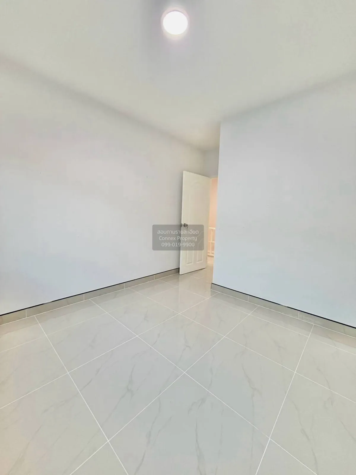 For Sale Townhouse/Townhome  , Baan Nanthicha 3/8 , newly renovat