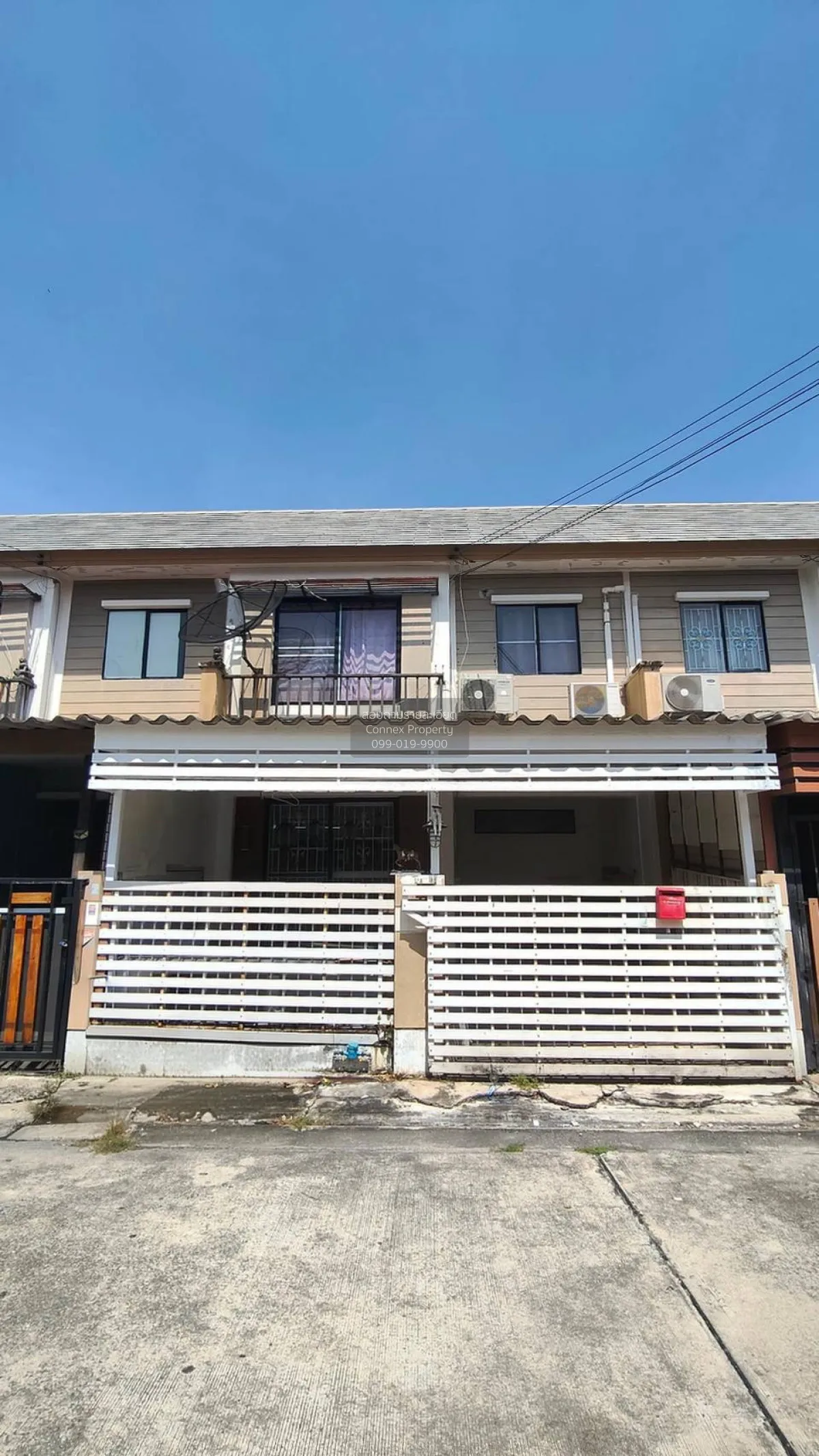 For Sale Townhouse/Townhome  , Baan Pruksa 58 Ladkrabang - Suvarn 1