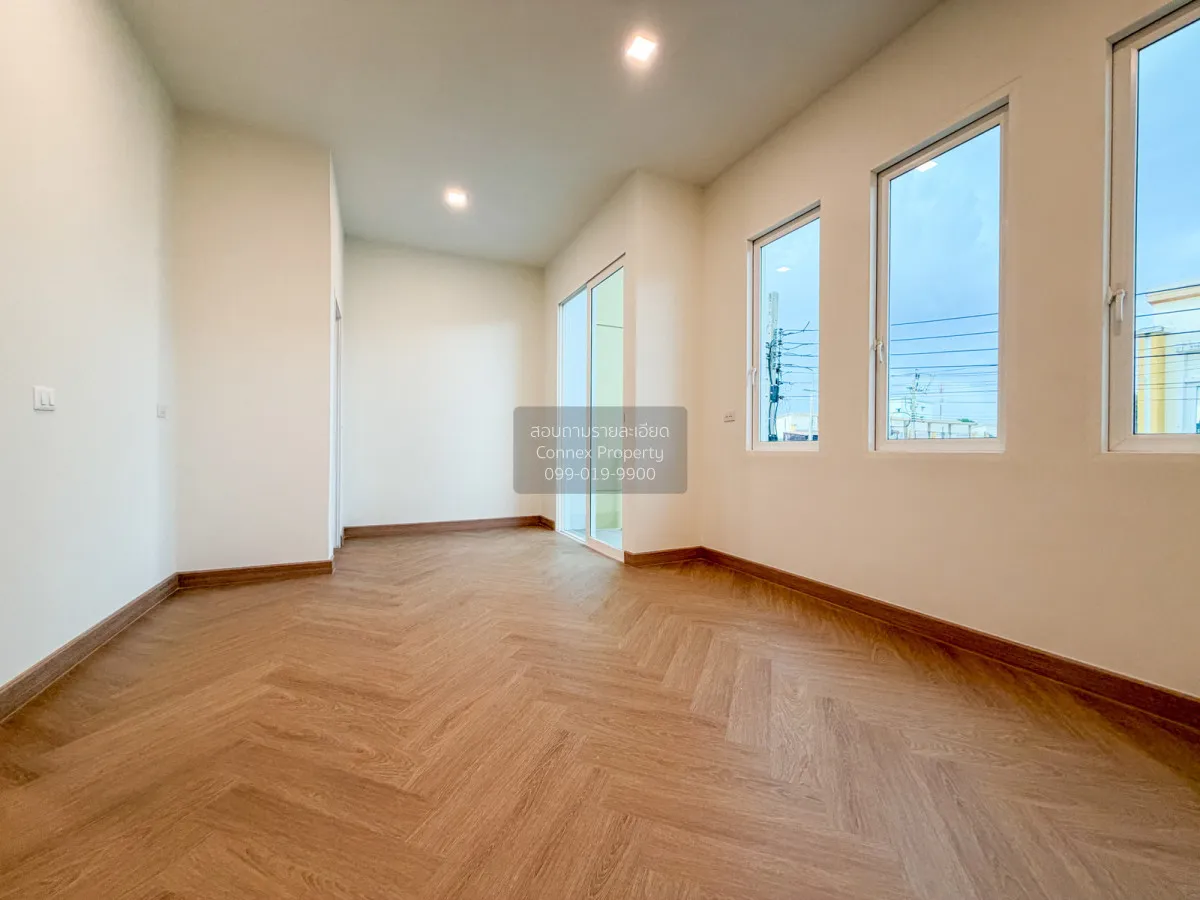For Sale Townhouse/Townhome  , Golden Avenue Chaengwattana - Tiwa