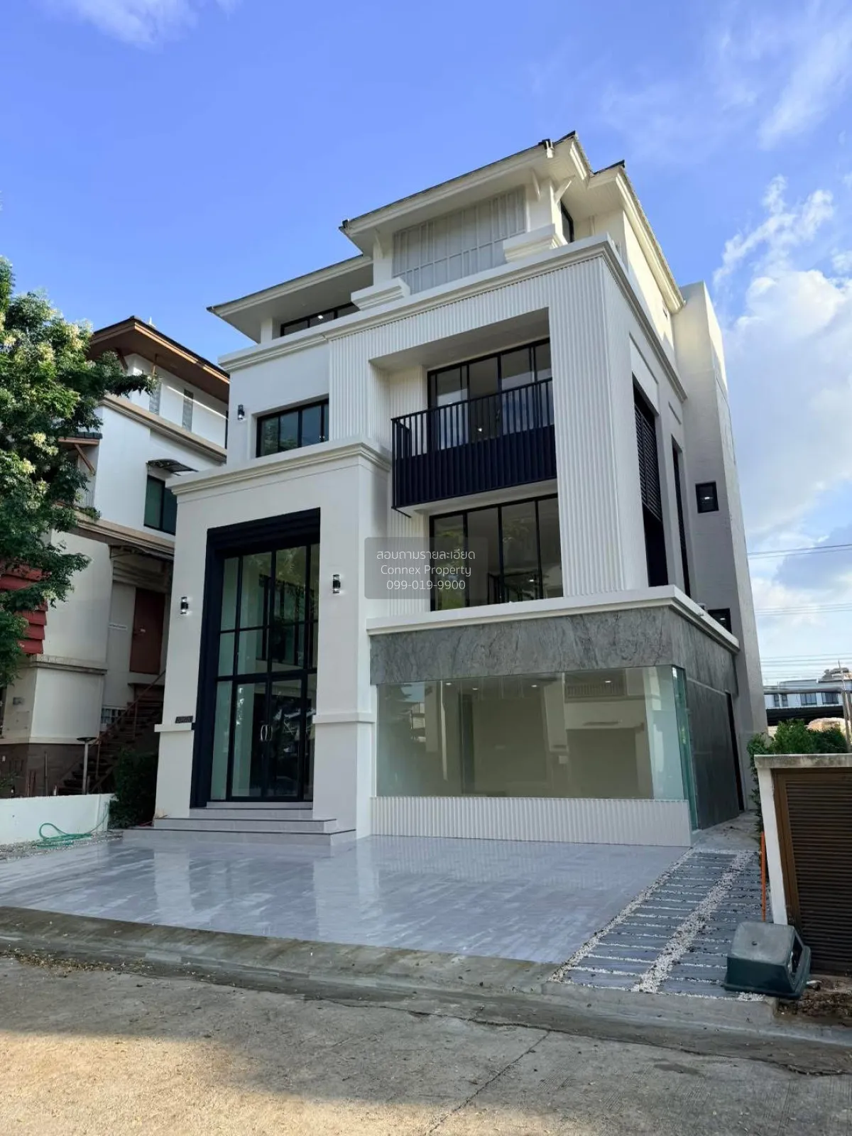 ขายตึกสำนักงาน ทาวน์โฮม รีเจ้นท์ รัชดา  (ซอยสหการประมูล) วังทองหล
