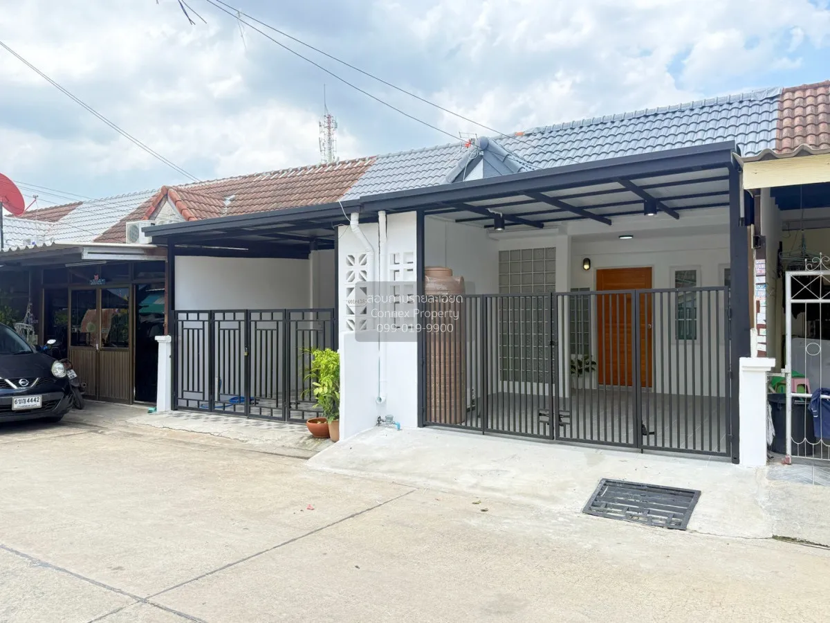 For Sale Townhouse/Townhome  , Baan Phu Phon Niwet Lam Luk Ka Khl 2