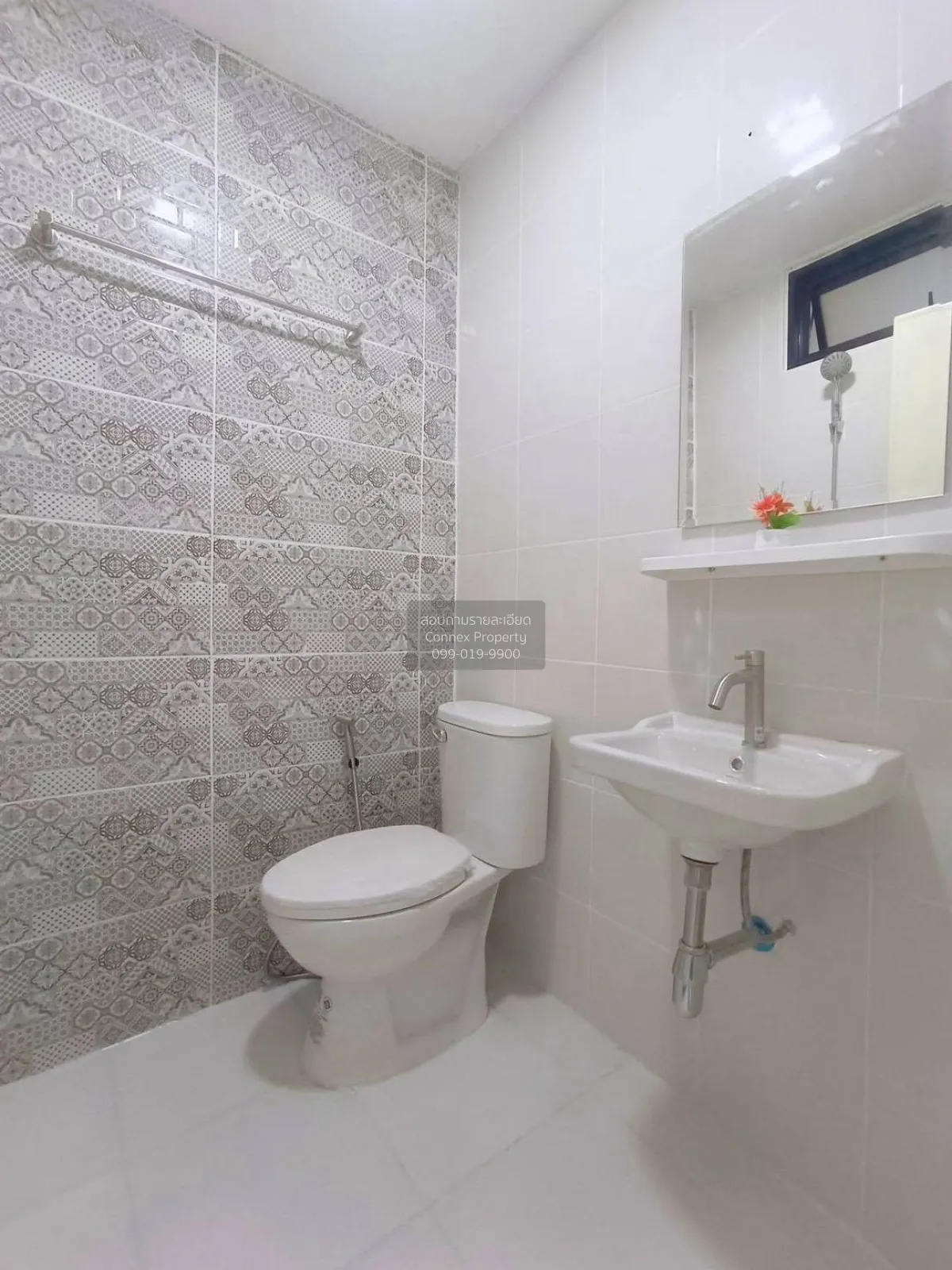 For Sale Townhouse/Townhome  , Baan Nunticha 4 , newly renovated 