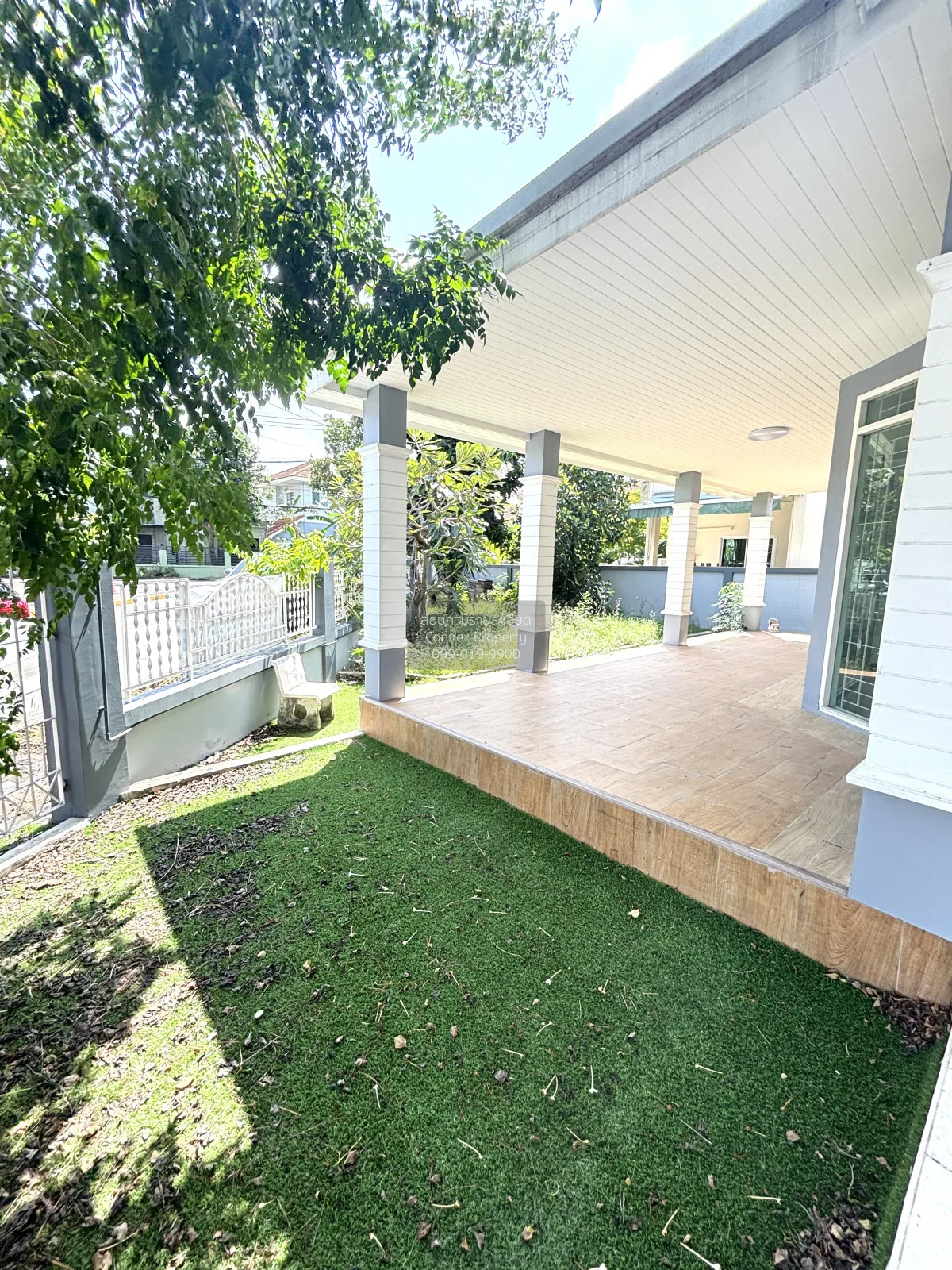 For Sale House , Baan Burirom Ramintra-Safari , corner unit , Sam