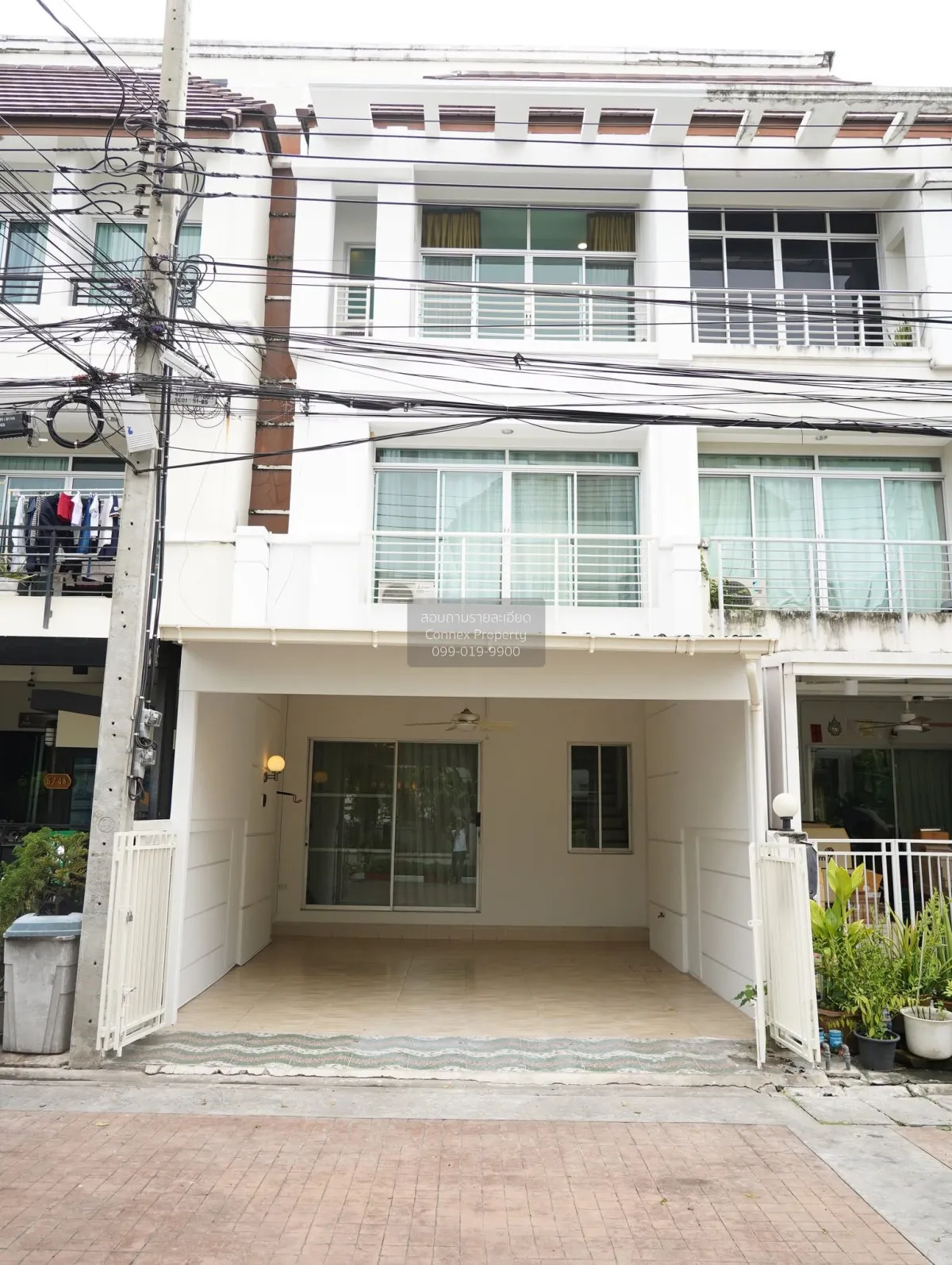 ขายทาวน์เฮ้าส์/ทาวน์โฮม  บ้านกลางเมือง เออบาเนี่ยน สุขุมวิท 113 M 1