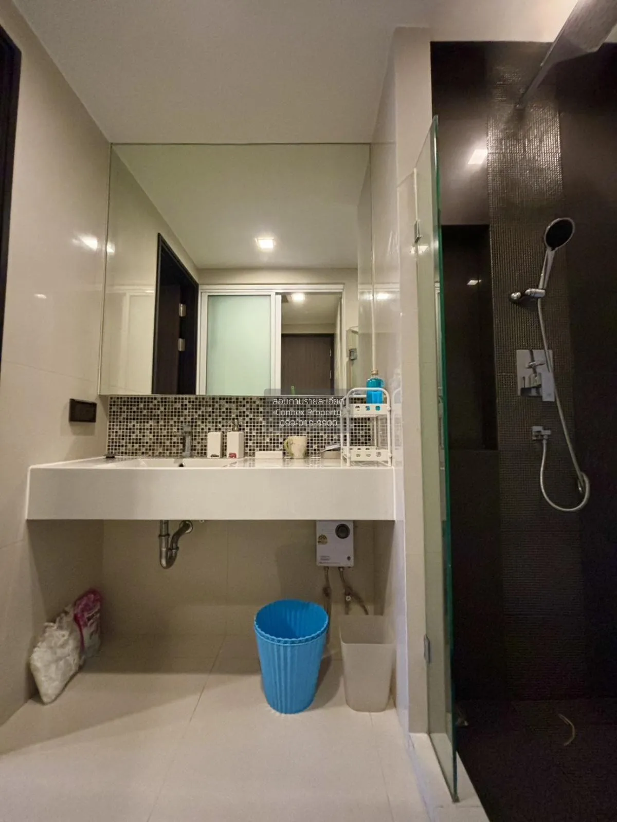 FOR RENT condo , RHYTHM Sukhumvit 44/1 , BTS-Phra Khanong , Phra 